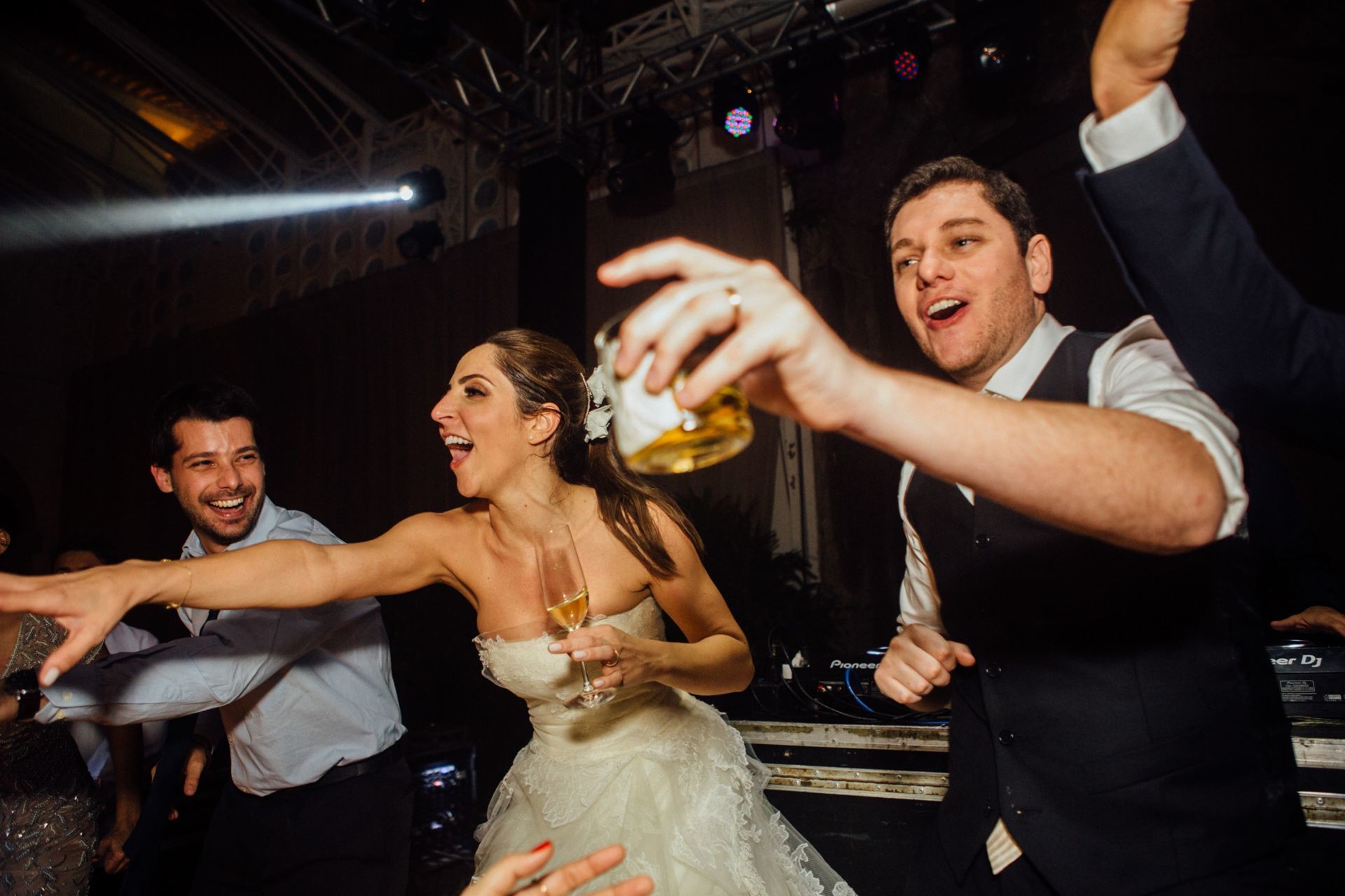 Foto Casamento Marina & Henrique - Nsra Bonsucesso e Museu Historico Nacional -RJ - Imagem 294