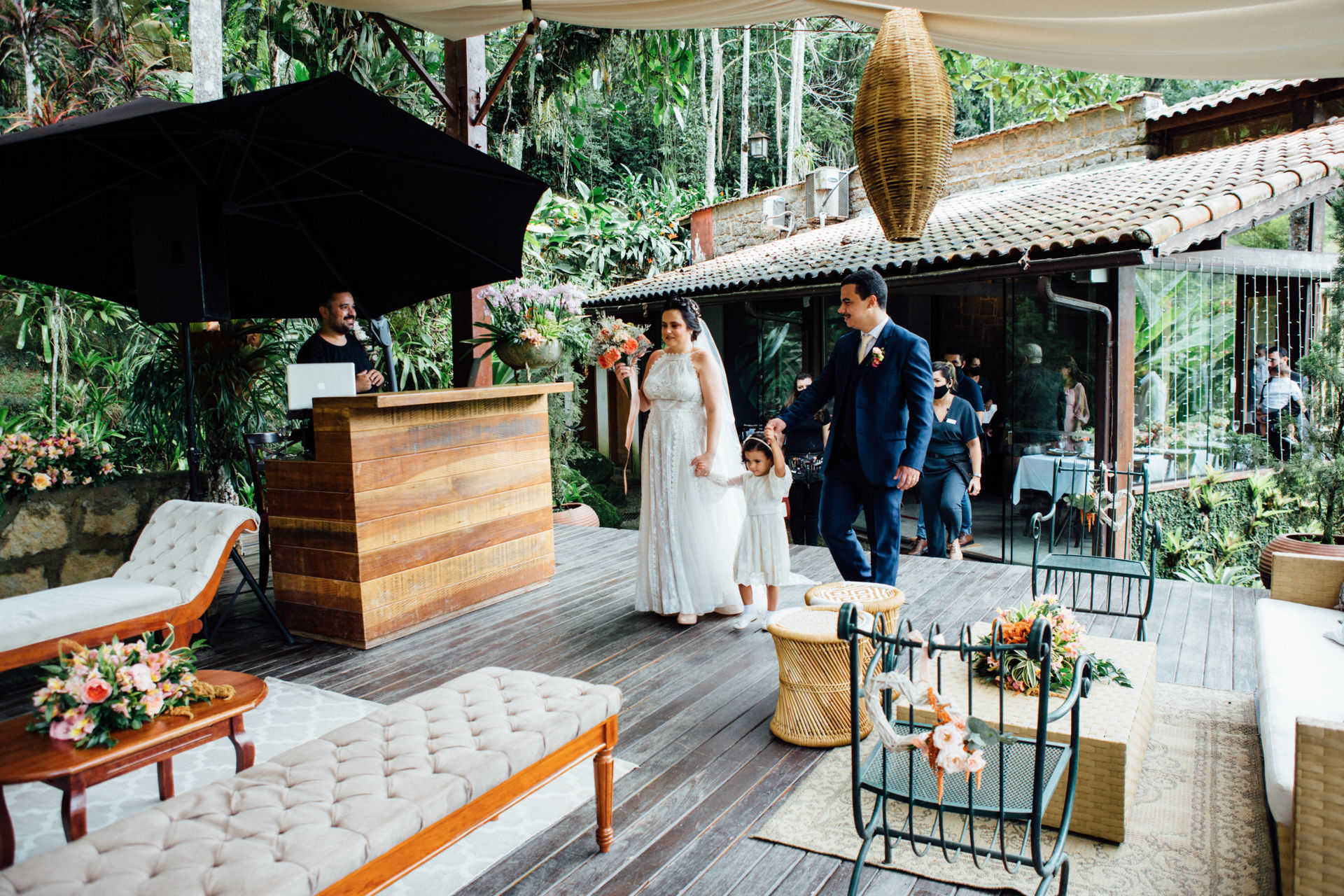 Foto LIANA & DEMETRIUS - JARDIM SECRETO -PENEDO RJ - Imagem 73