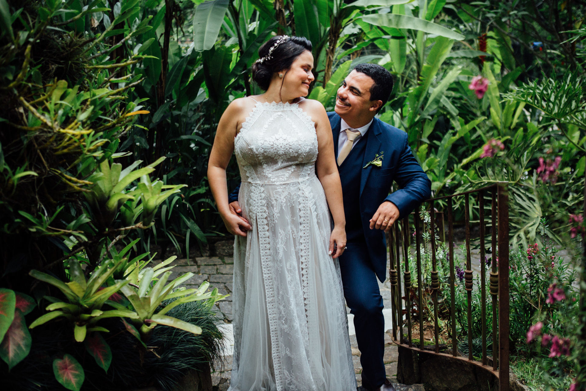 Foto LIANA & DEMETRIUS - JARDIM SECRETO -PENEDO RJ - Imagem 113