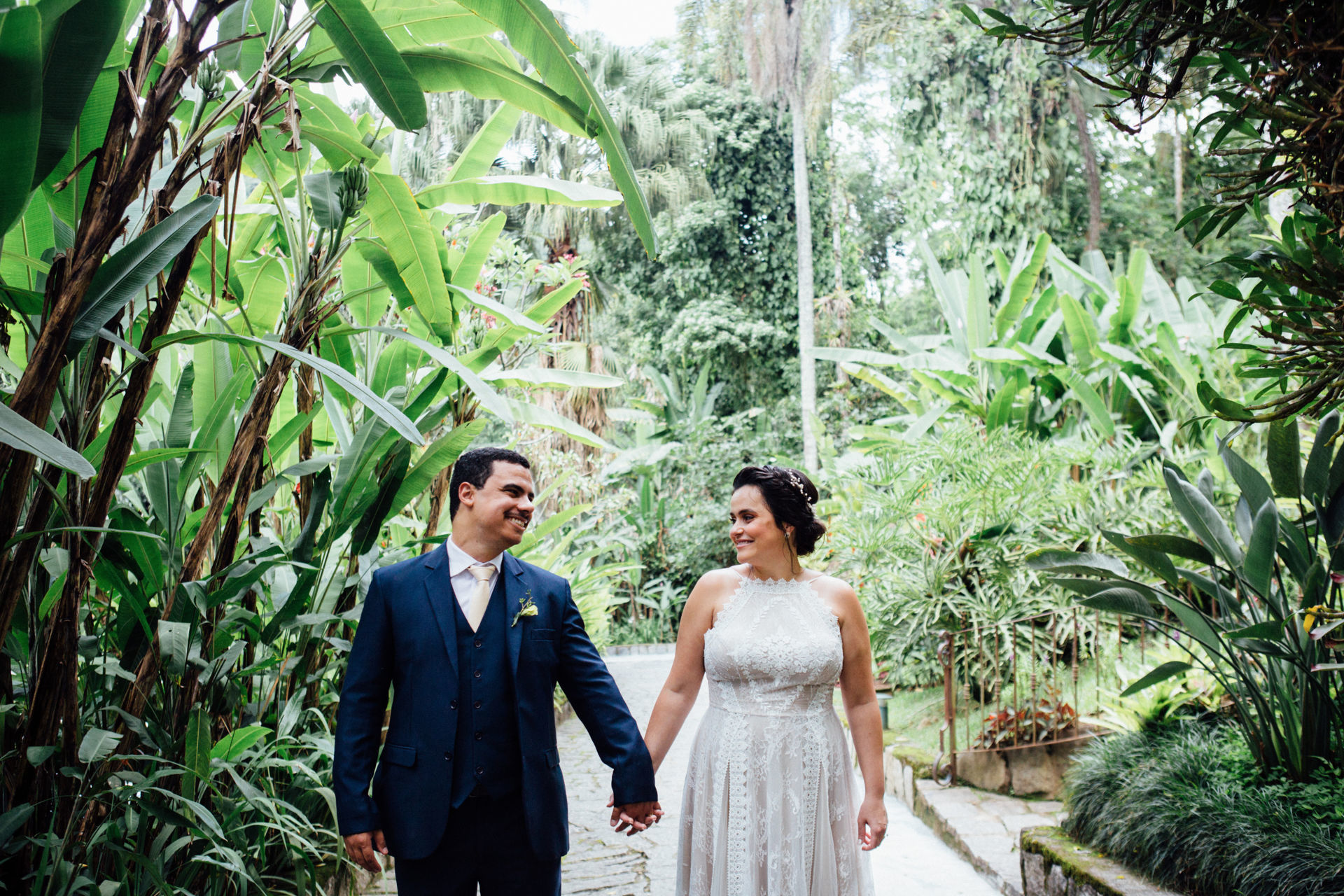 Foto LIANA & DEMETRIUS - JARDIM SECRETO -PENEDO RJ - Imagem 117