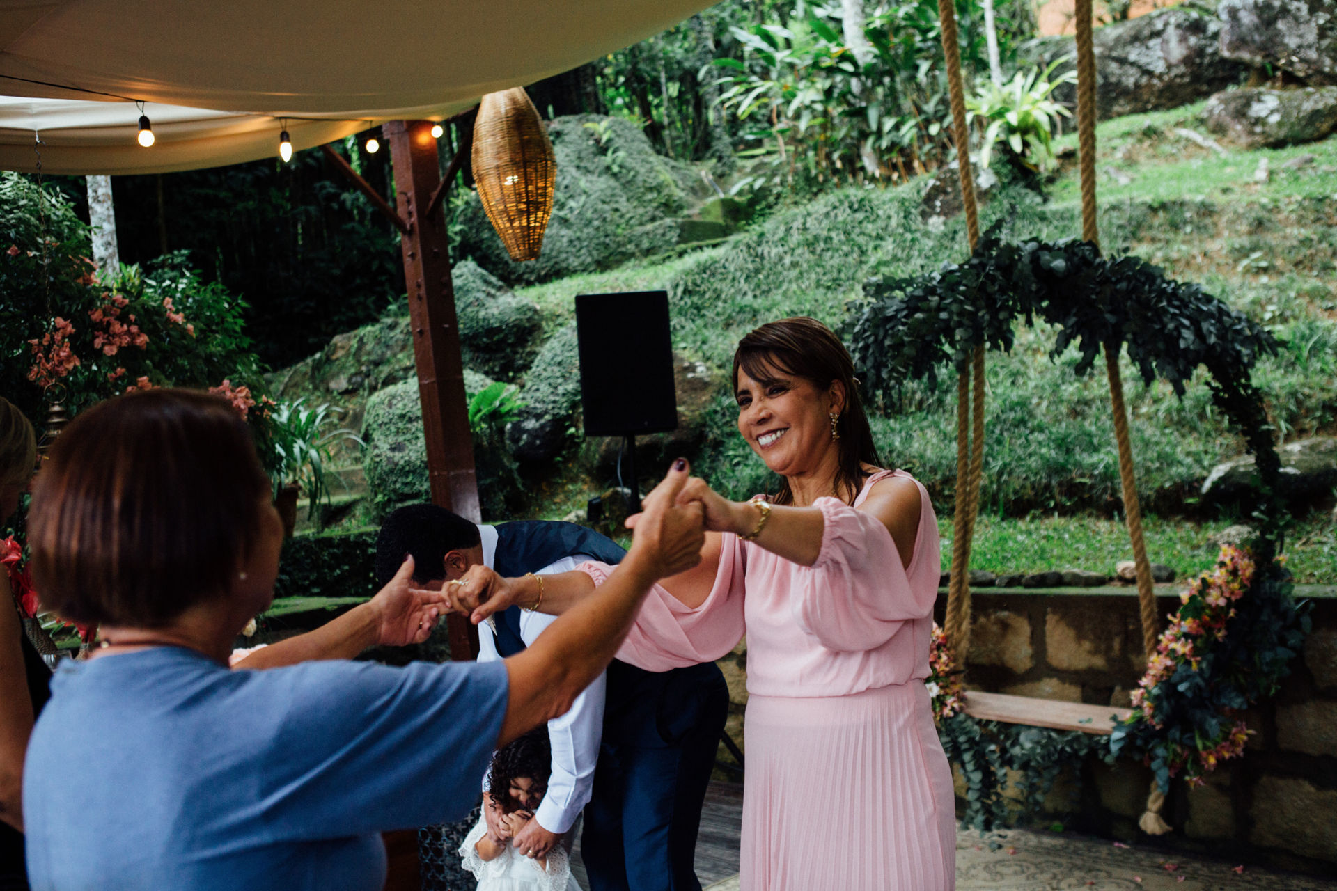 Foto LIANA & DEMETRIUS - JARDIM SECRETO -PENEDO RJ - Imagem 141