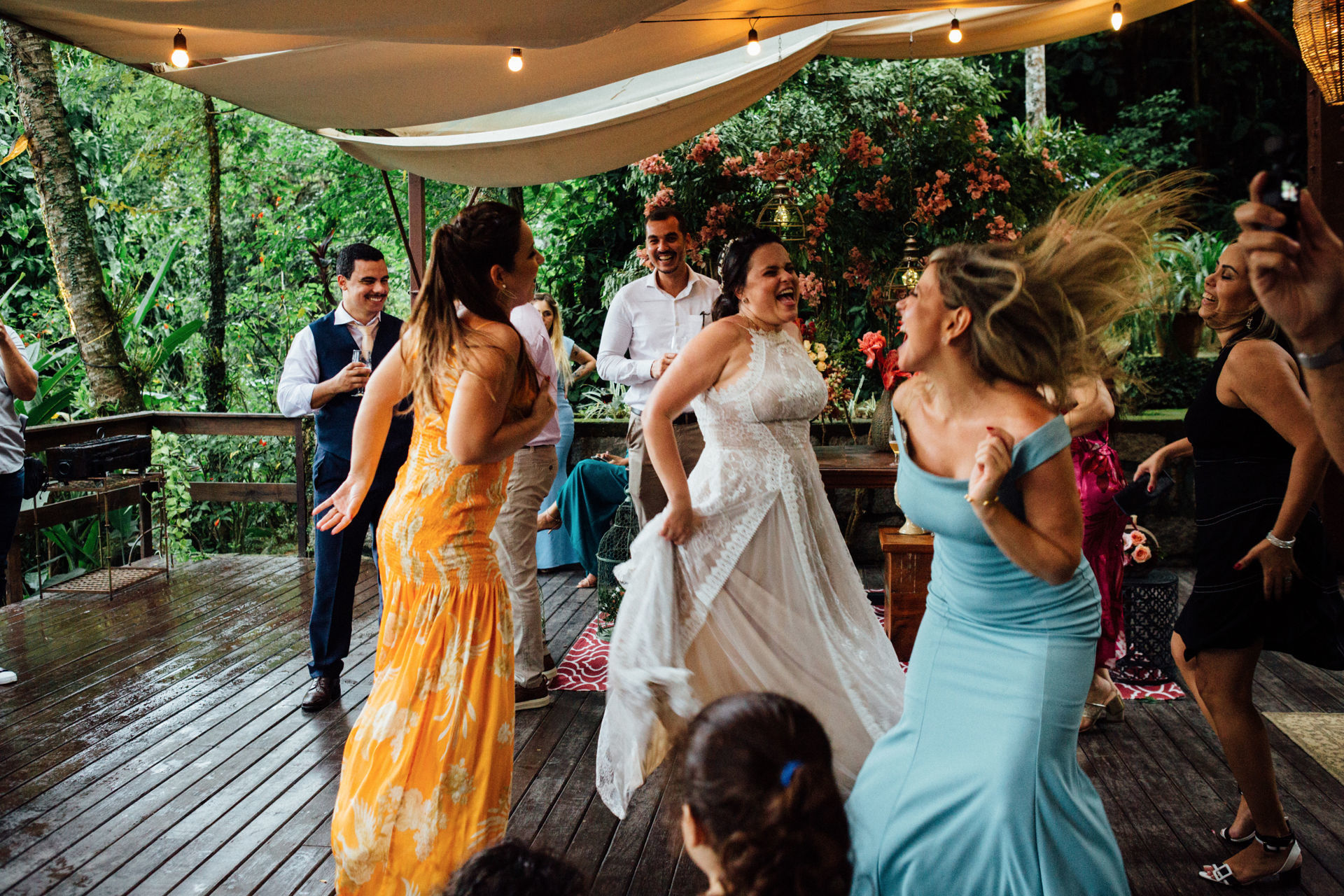 Foto LIANA & DEMETRIUS - JARDIM SECRETO -PENEDO RJ - Imagem 163