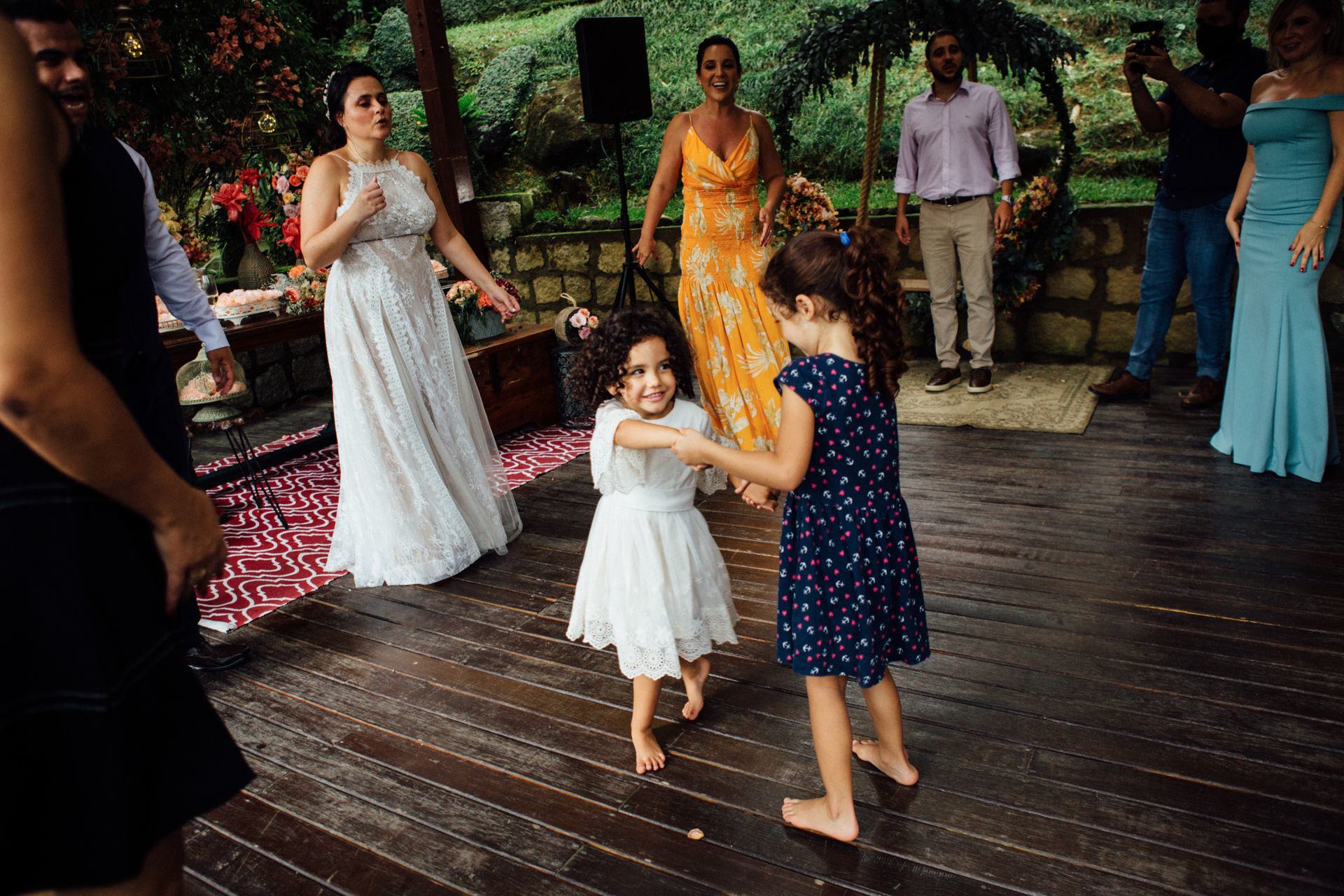 Foto LIANA & DEMETRIUS - JARDIM SECRETO -PENEDO RJ - Imagem 152