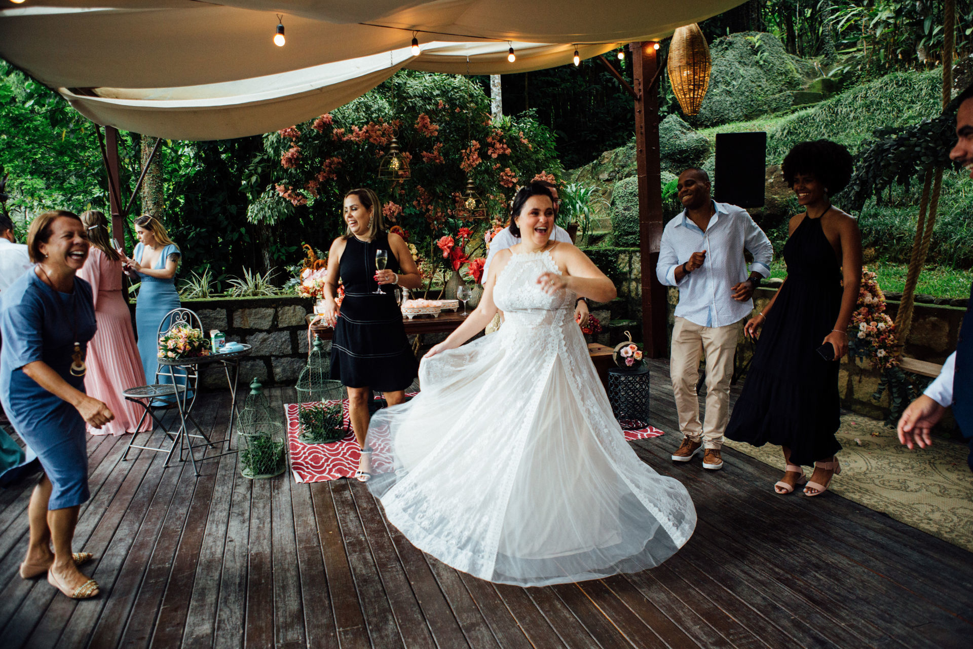 Foto LIANA & DEMETRIUS - JARDIM SECRETO -PENEDO RJ - Imagem 148