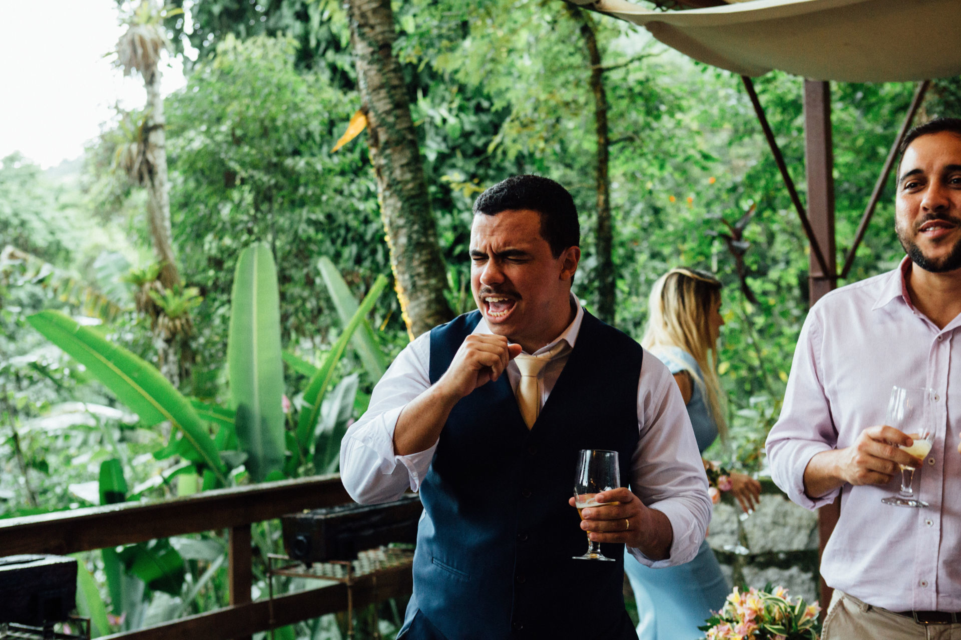 Foto LIANA & DEMETRIUS - JARDIM SECRETO -PENEDO RJ - Imagem 166