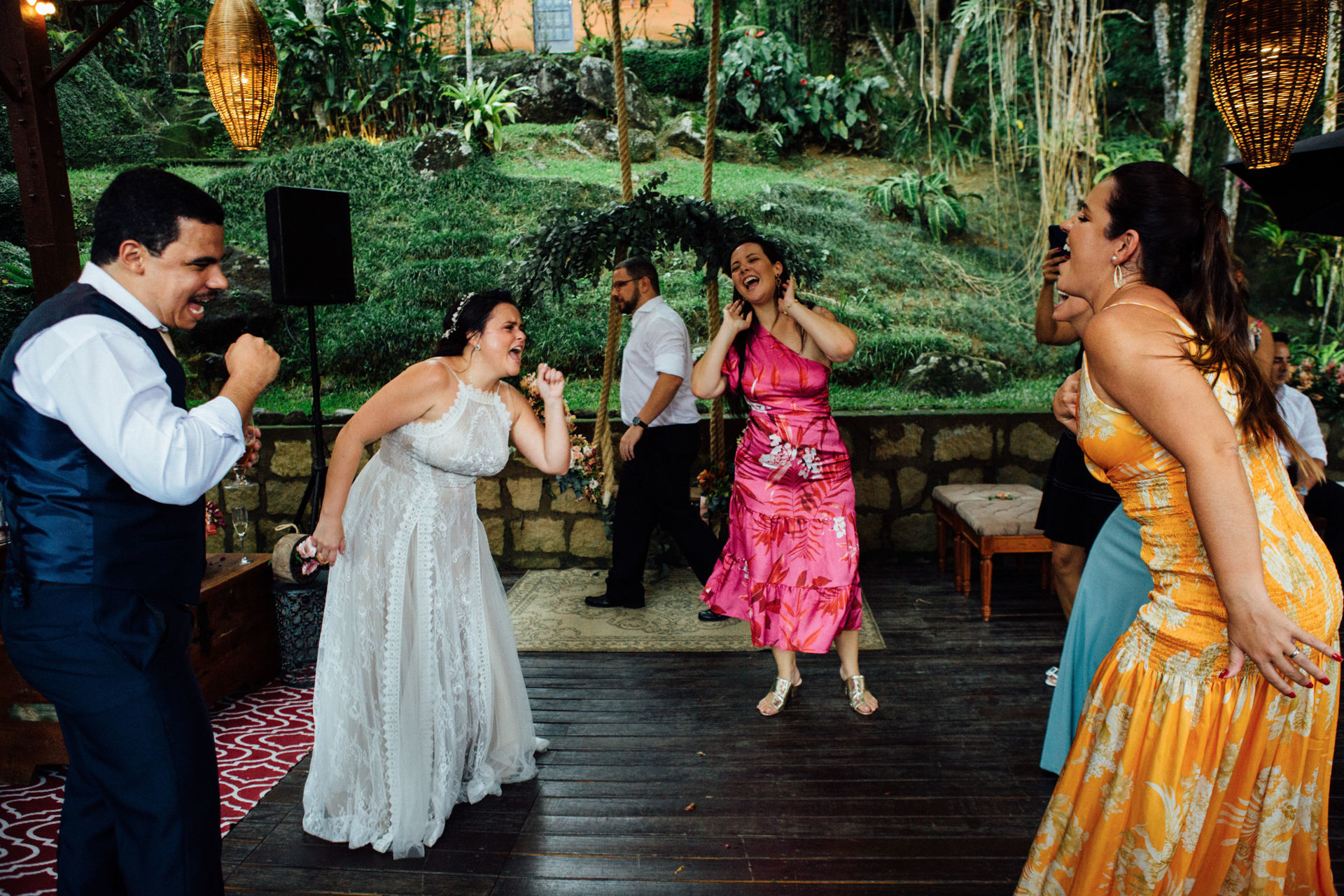 Foto LIANA & DEMETRIUS - JARDIM SECRETO -PENEDO RJ - Imagem 170