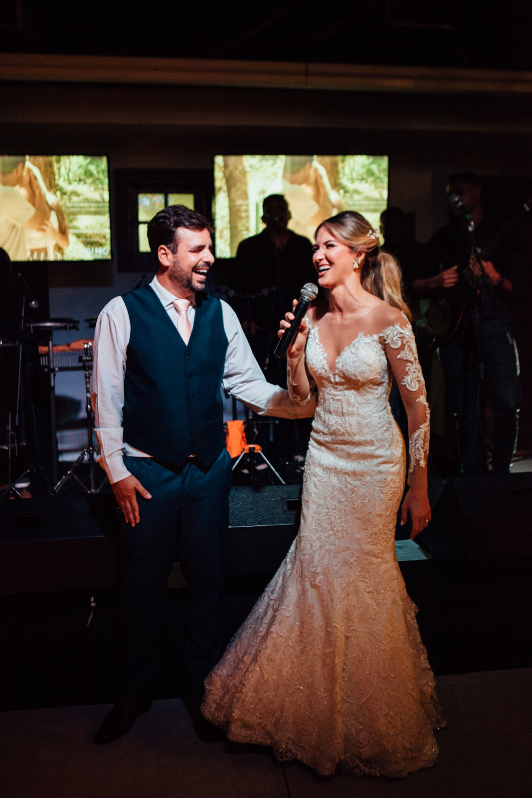 Foto Casamento Natália e Leandro - Casarão Penedo - RJ - Imagem 196