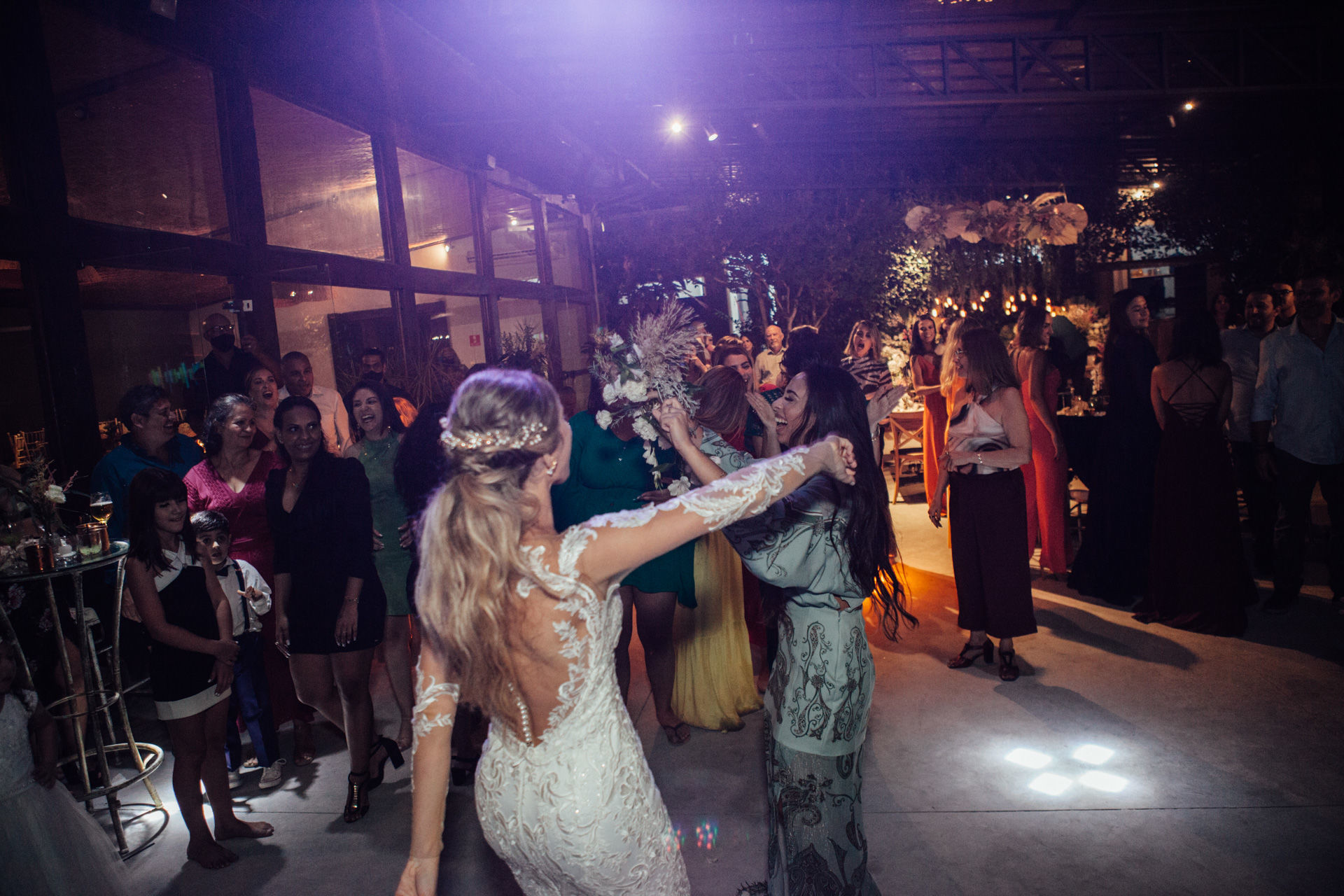 Foto Casamento Natália e Leandro - Casarão Penedo - RJ - Imagem 298