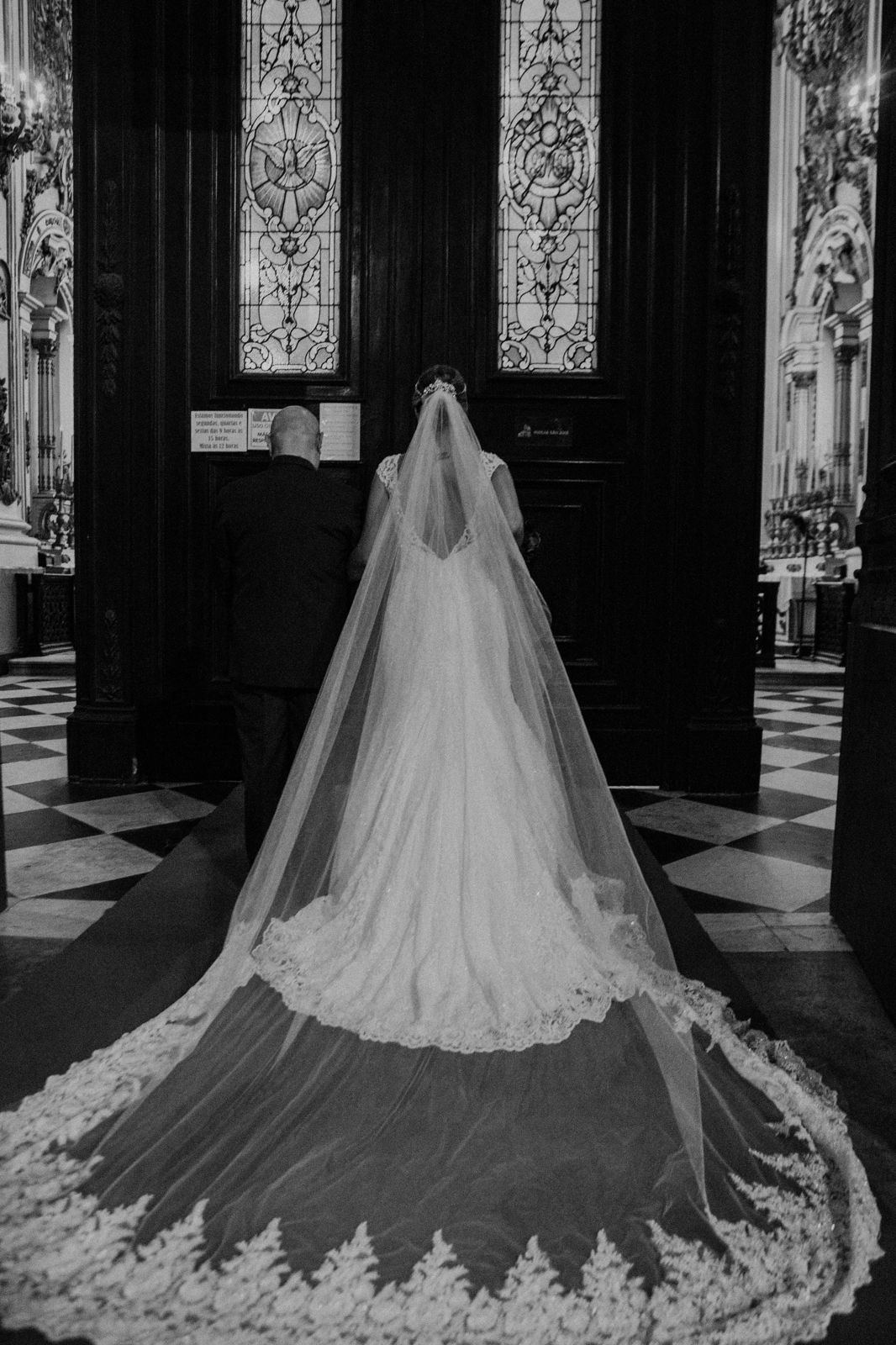 Foto Casamento Danielle & Vinicius - Igreja Sao José RJ- Cais do Oriente RJ - Imagem 76