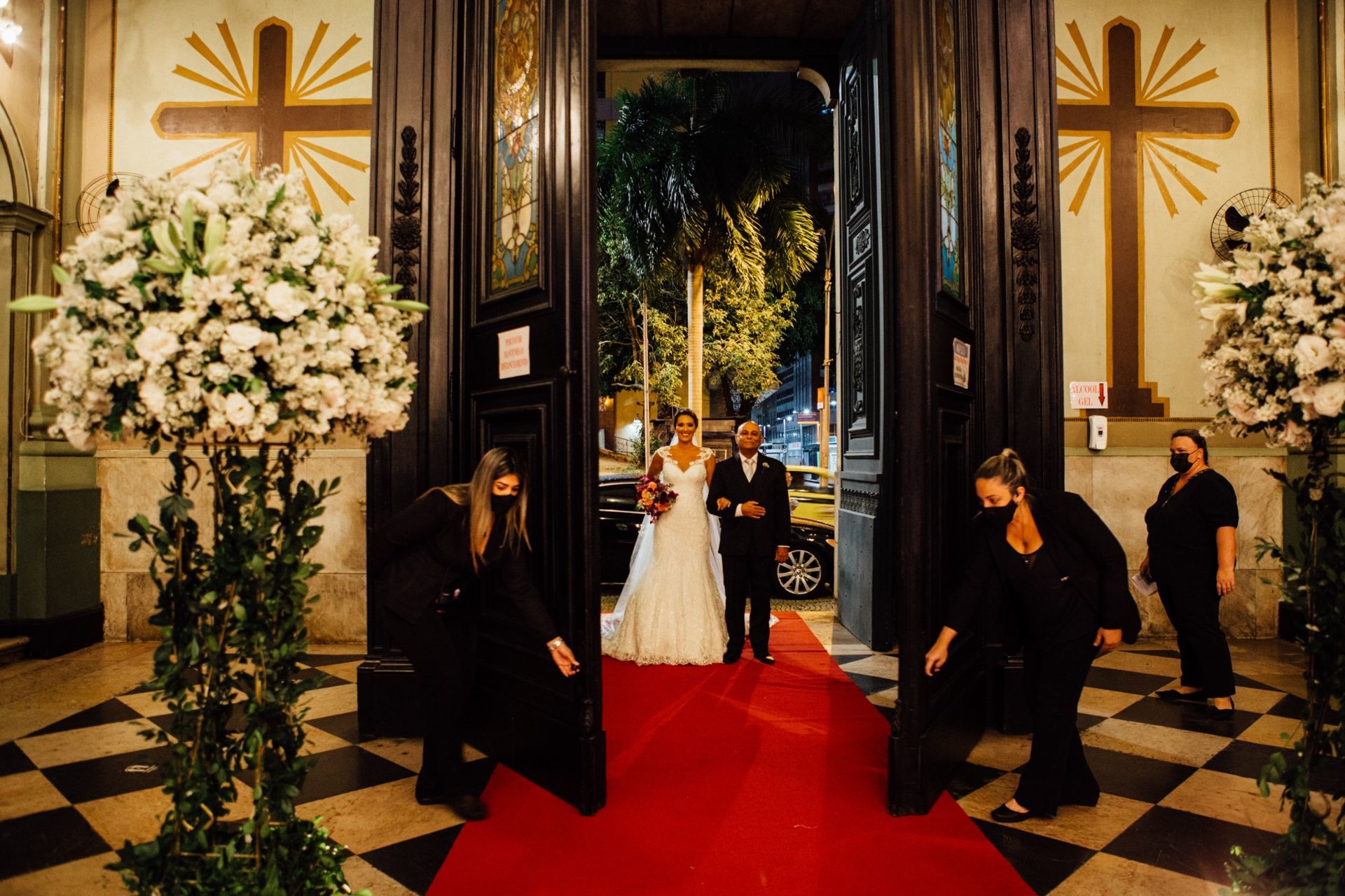 Foto Casamento Danielle & Vinicius - Igreja Sao José RJ- Cais do Oriente RJ - Imagem 77