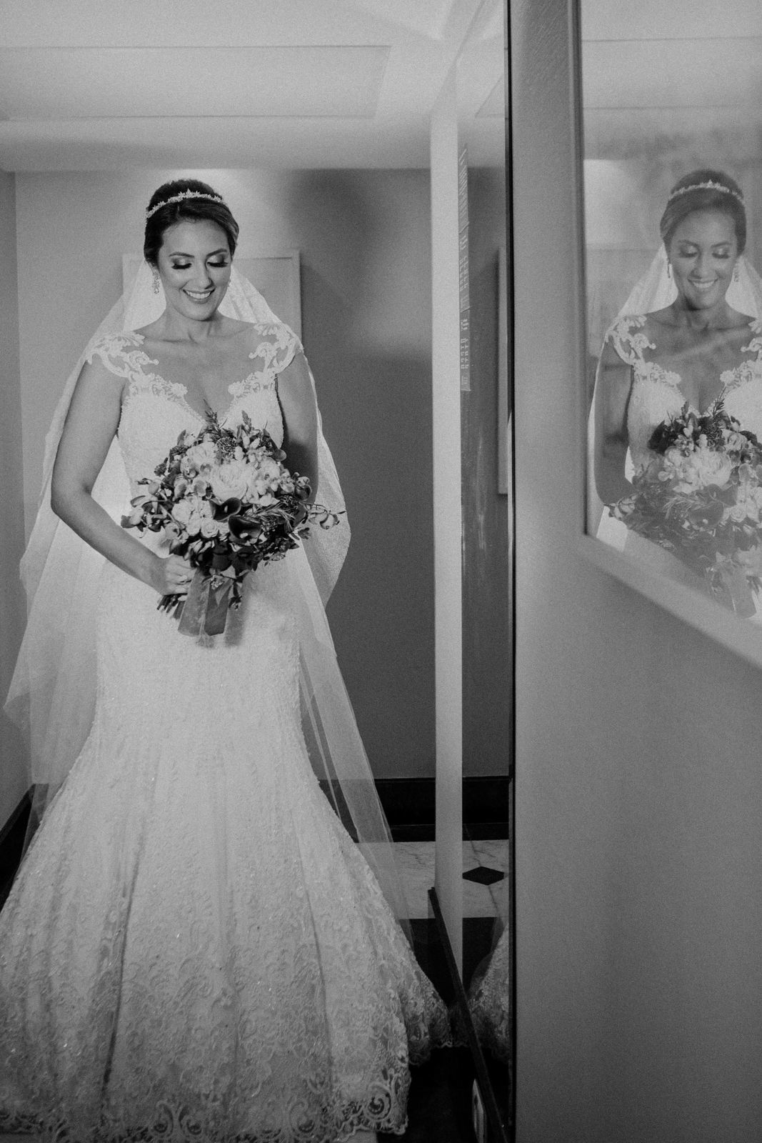 Foto Casamento Danielle & Vinicius - Igreja Sao José RJ- Cais do Oriente RJ - Imagem 60