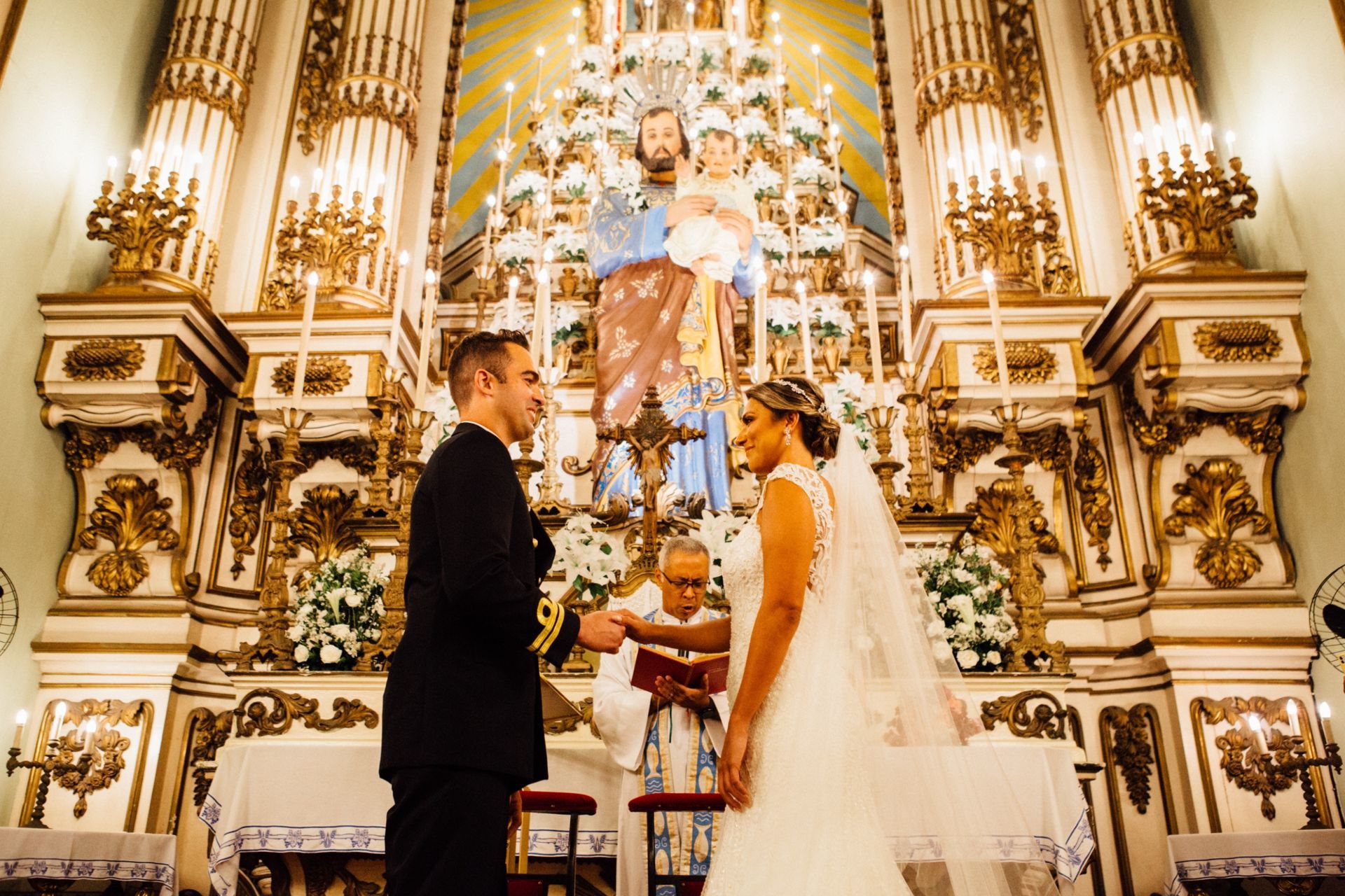 Foto Casamento Danielle & Vinicius - Igreja Sao José RJ- Cais do Oriente RJ - Imagem 113