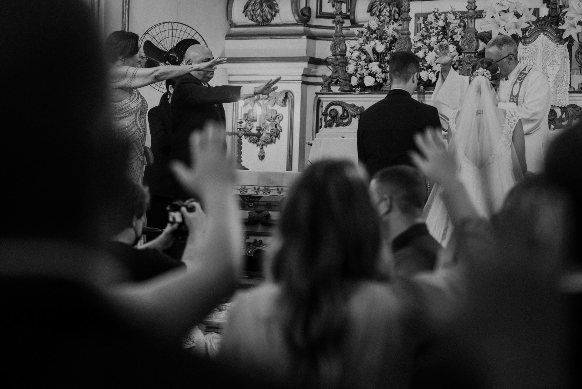 Foto Casamento Danielle & Vinicius - Igreja Sao José RJ- Cais do Oriente RJ - Imagem 99