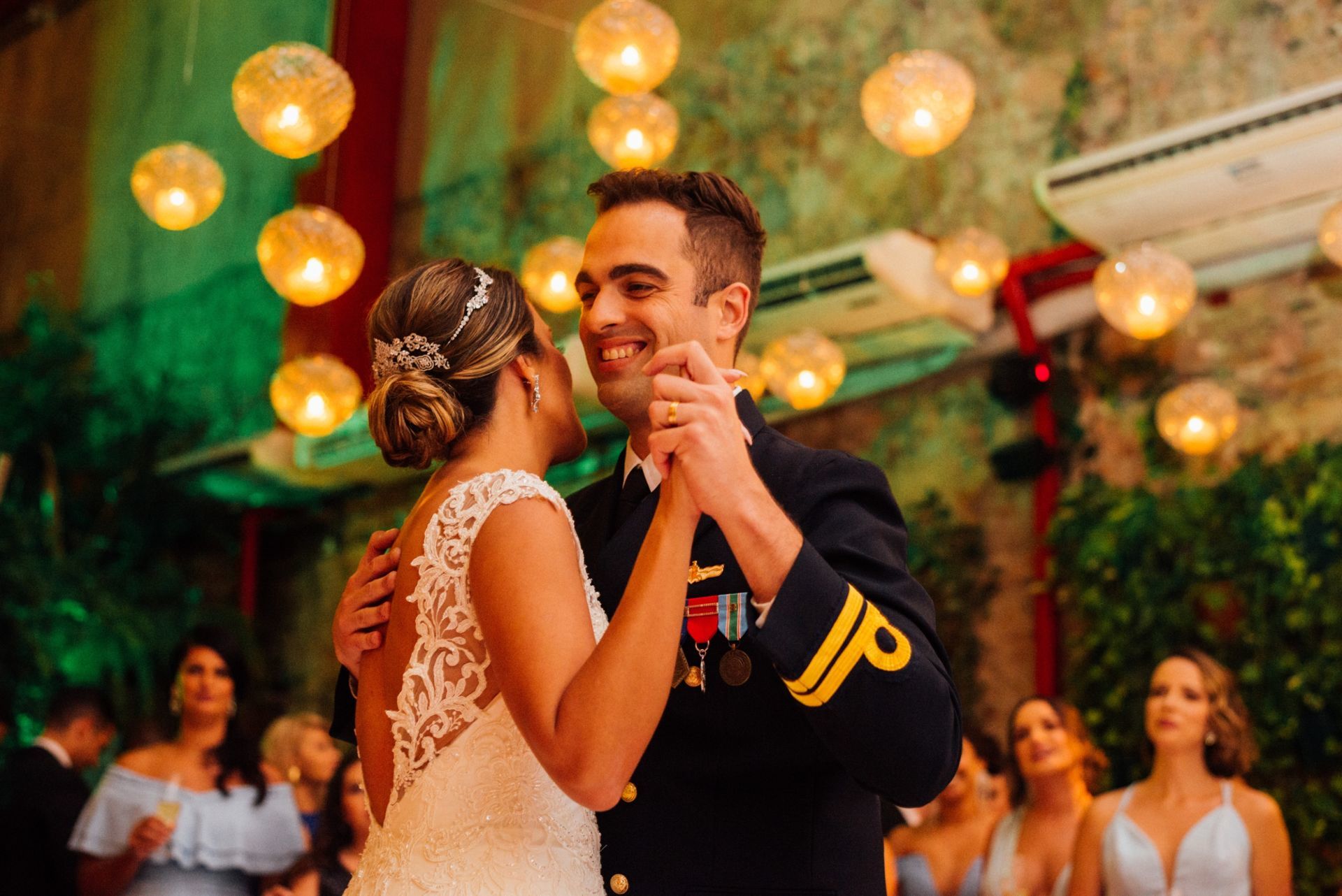 Foto Casamento Danielle & Vinicius - Igreja Sao José RJ- Cais do Oriente RJ - Imagem 187