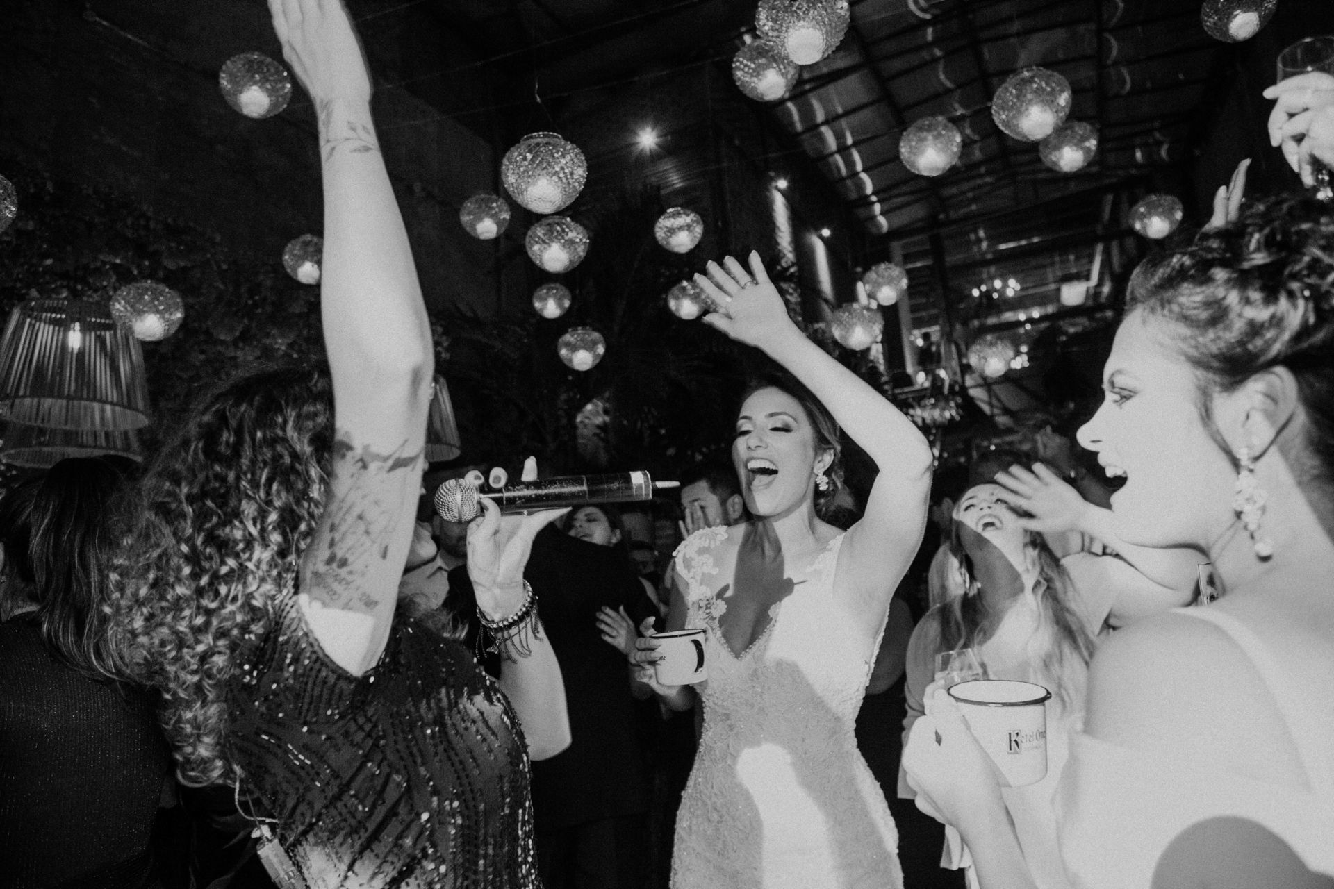 Foto Casamento Danielle & Vinicius - Igreja Sao José RJ- Cais do Oriente RJ - Imagem 227