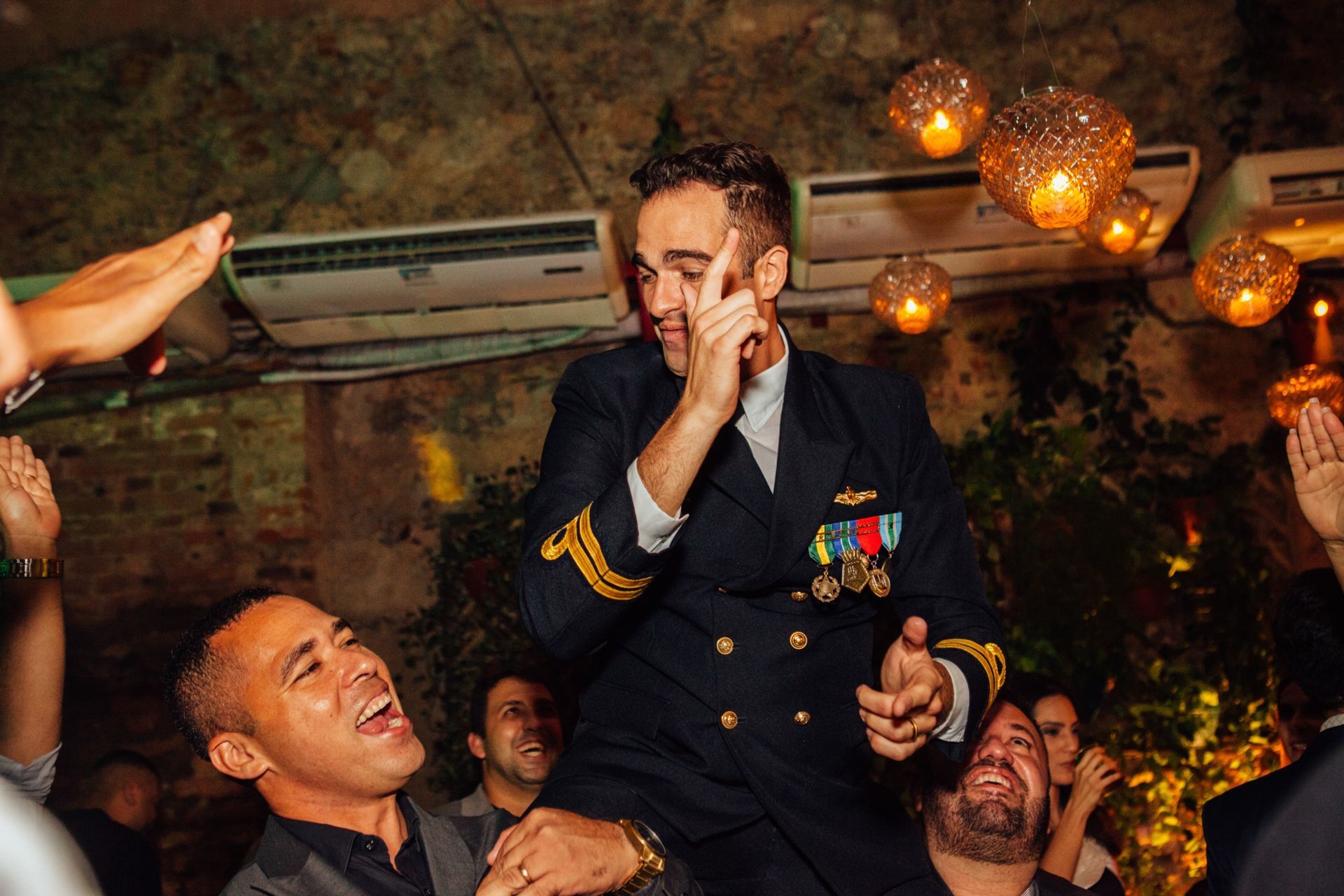 Foto Casamento Danielle & Vinicius - Igreja Sao José RJ- Cais do Oriente RJ - Imagem 239