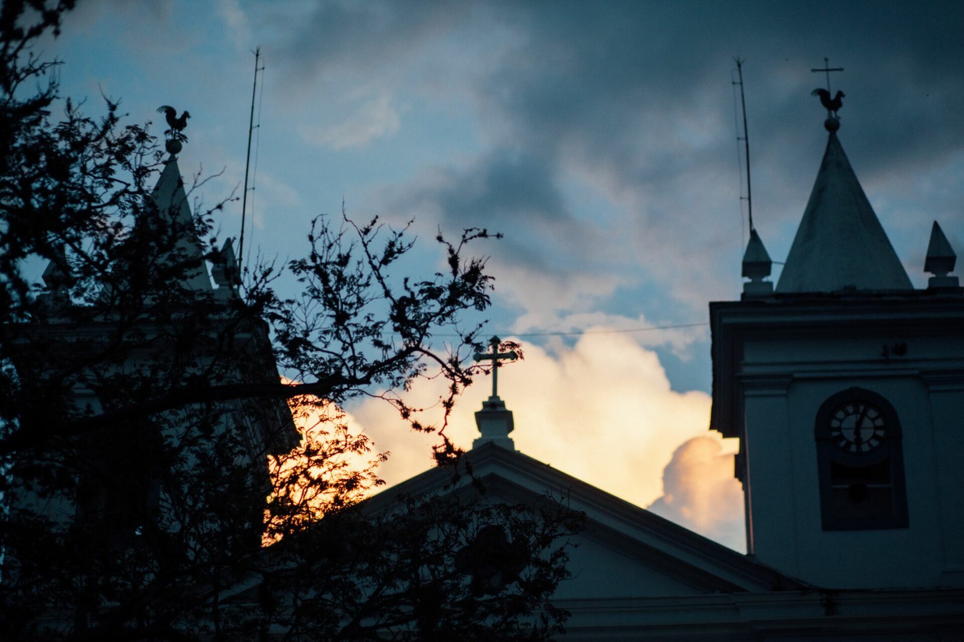 Foto Casamento Camila e Leon - Igreja Matriz e La Belle Maison - Resende RJ - Imagem 60