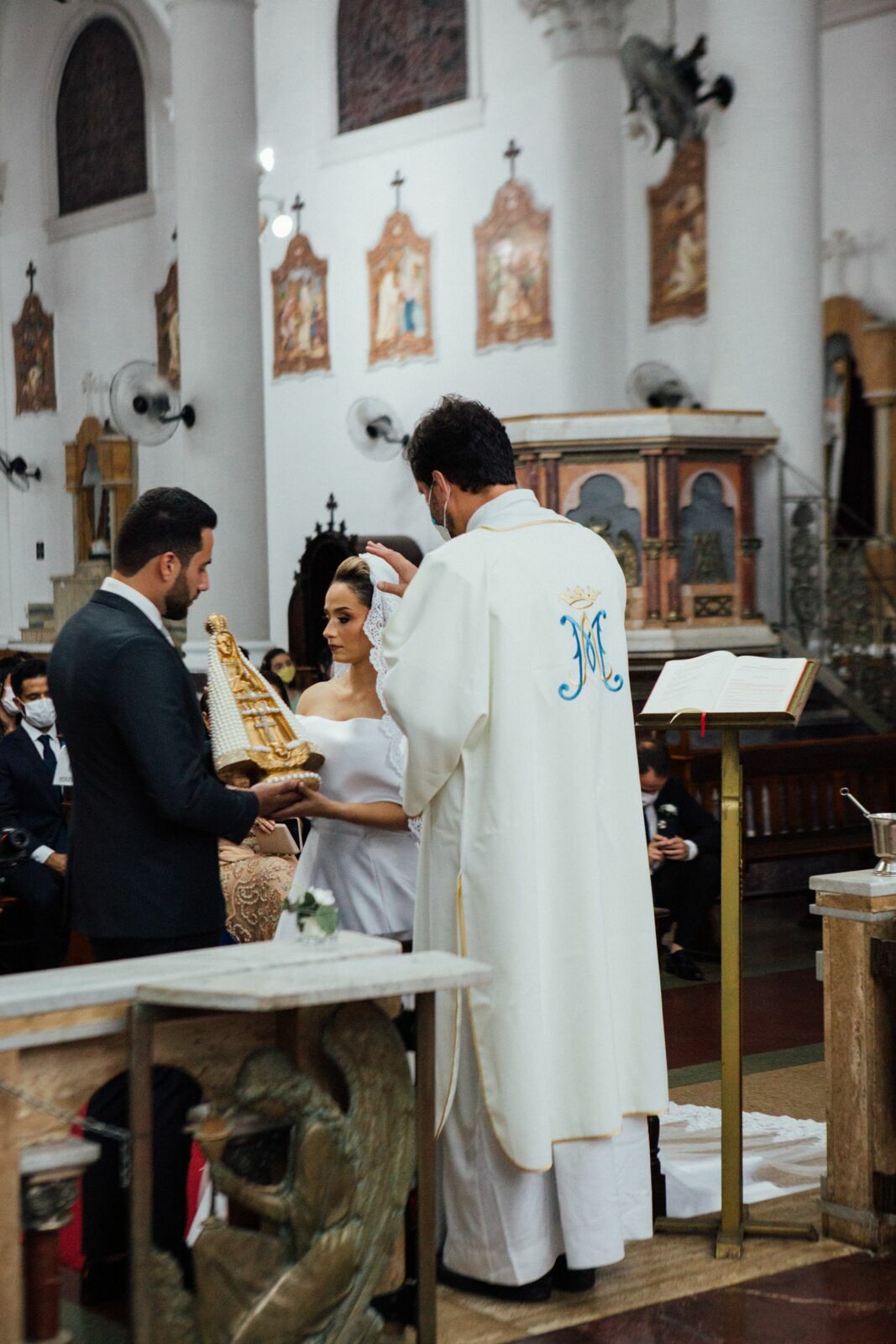 Foto Casamento Camila e Leon - Igreja Matriz e La Belle Maison - Resende RJ - Imagem 103