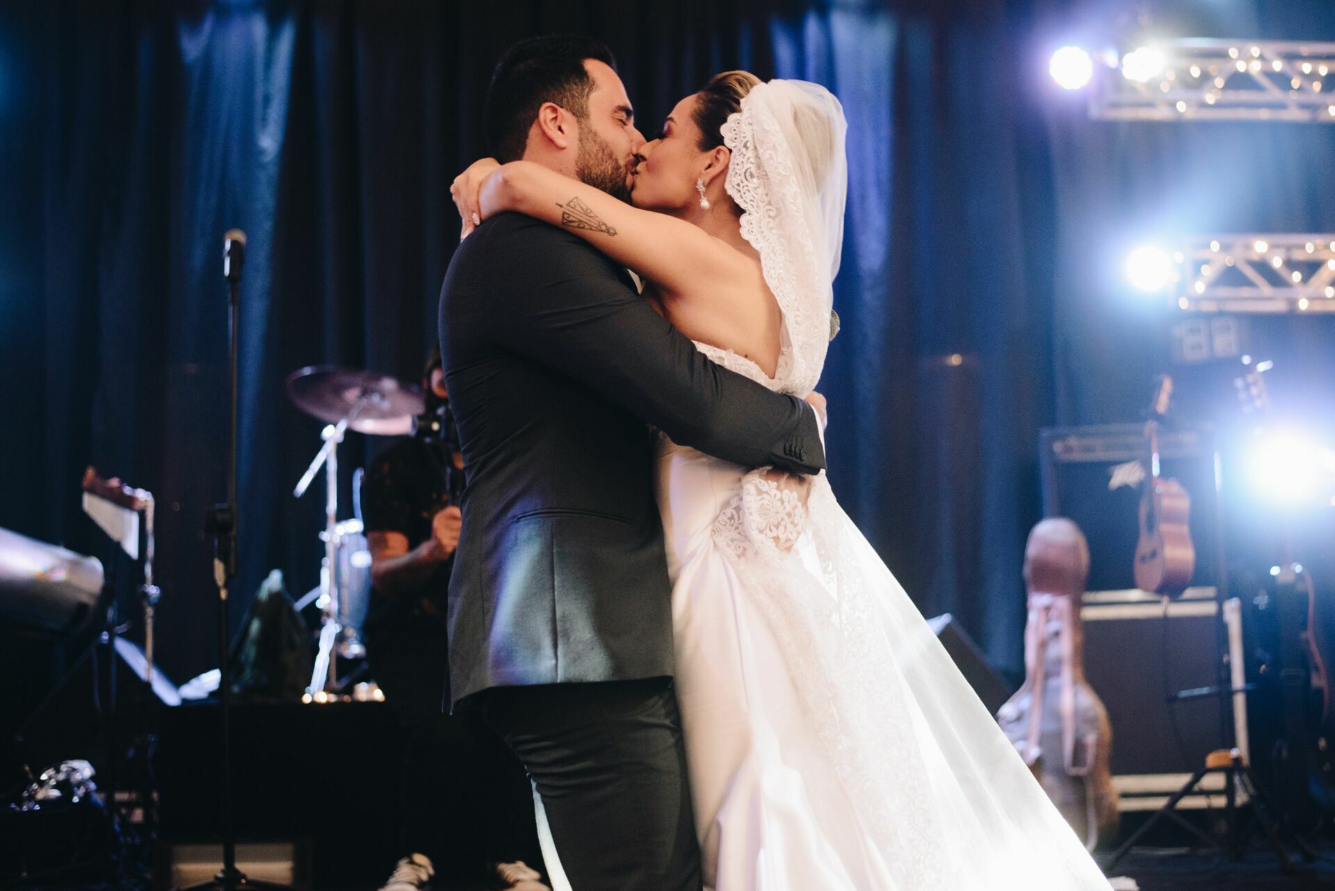 Foto Casamento Camila e Leon - Igreja Matriz e La Belle Maison - Resende RJ - Imagem 143