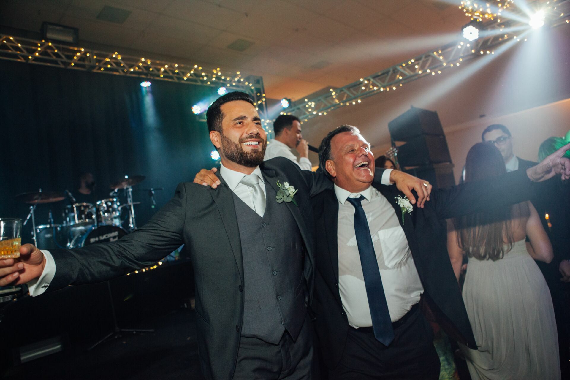 Foto Casamento Camila e Leon - Igreja Matriz e La Belle Maison - Resende RJ - Imagem 168