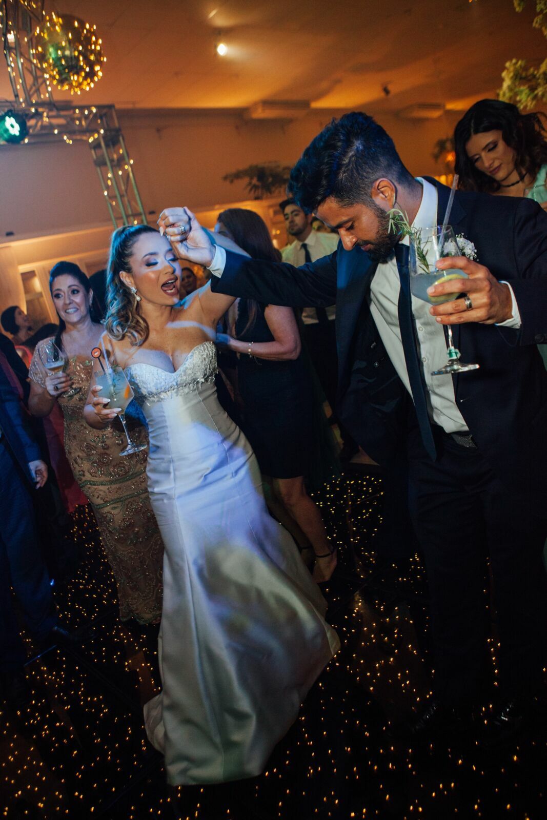 Foto Casamento Camila e Leon - Igreja Matriz e La Belle Maison - Resende RJ - Imagem 169