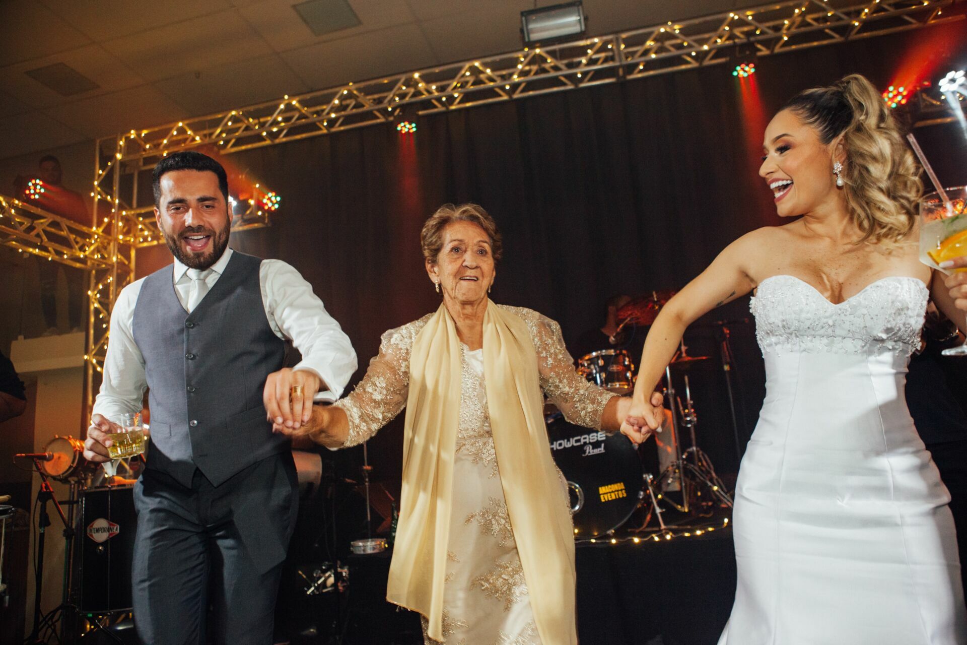 Foto Casamento Camila e Leon - Igreja Matriz e La Belle Maison - Resende RJ - Imagem 179