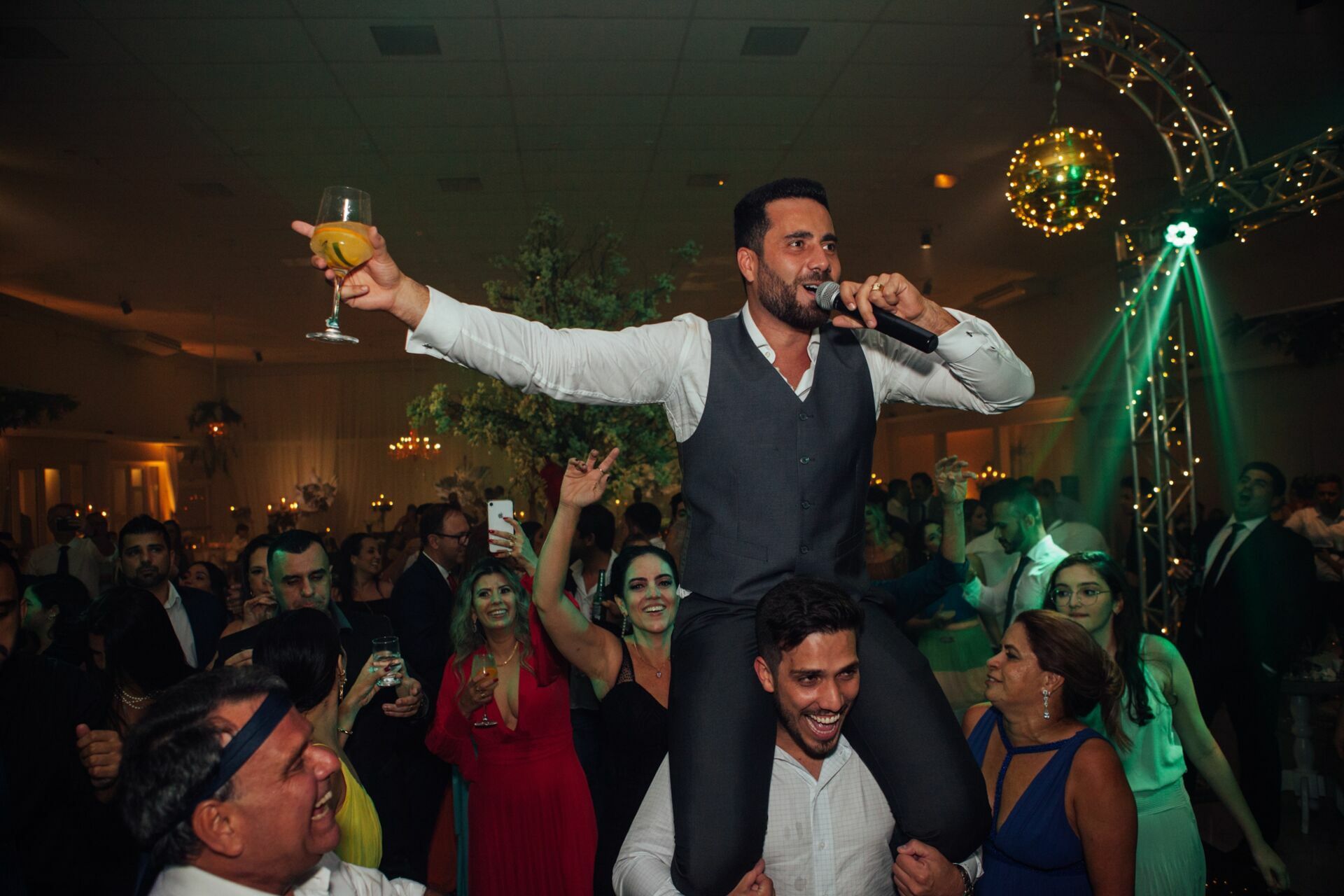 Foto Casamento Camila e Leon - Igreja Matriz e La Belle Maison - Resende RJ - Imagem 193