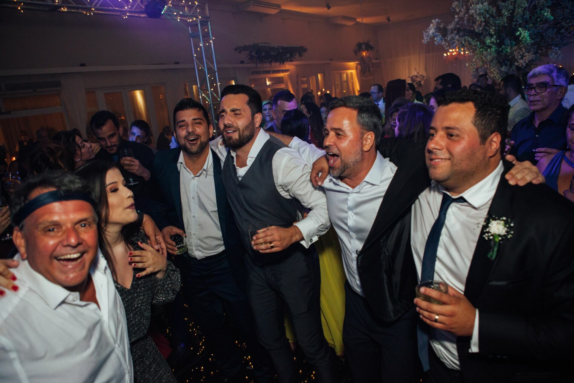 Foto Casamento Camila e Leon - Igreja Matriz e La Belle Maison - Resende RJ - Imagem 194