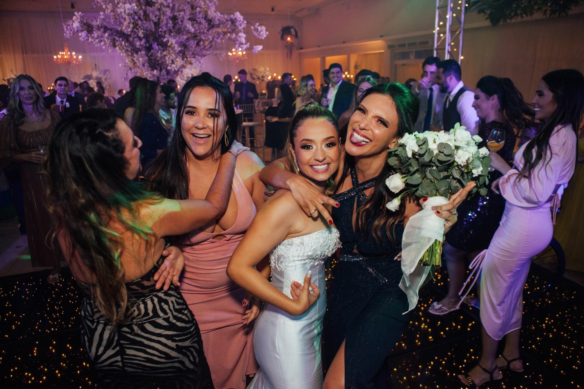 Foto Casamento Camila e Leon - Igreja Matriz e La Belle Maison - Resende RJ - Imagem 215