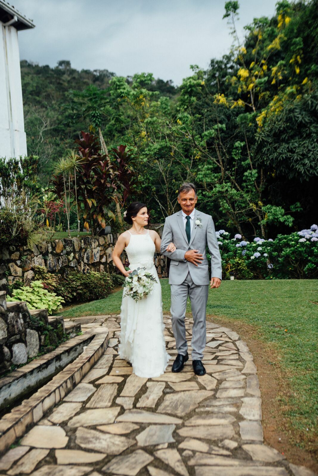 Foto Casamento Nathalia e Thiago - Casarão Penedo - Penedo - RJ - Imagem 95