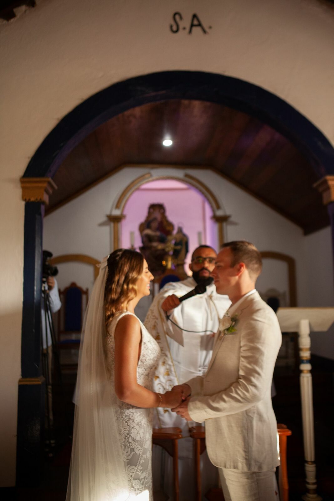 Foto Casamento Isadora e Adam - Igreja de Sant' Ana -Iate Clube  Búzios - RJ - Imagem 107