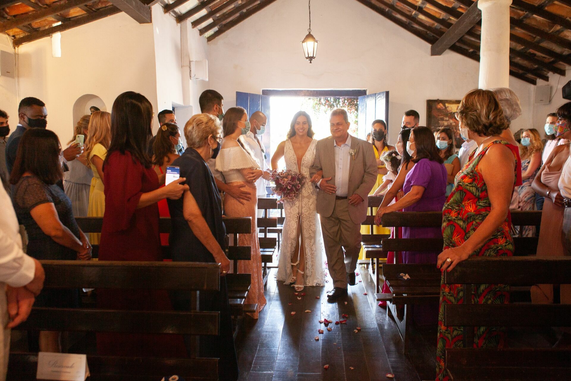 Foto Casamento Isadora e Adam - Igreja de Sant' Ana -Iate Clube  Búzios - RJ - Imagem 97