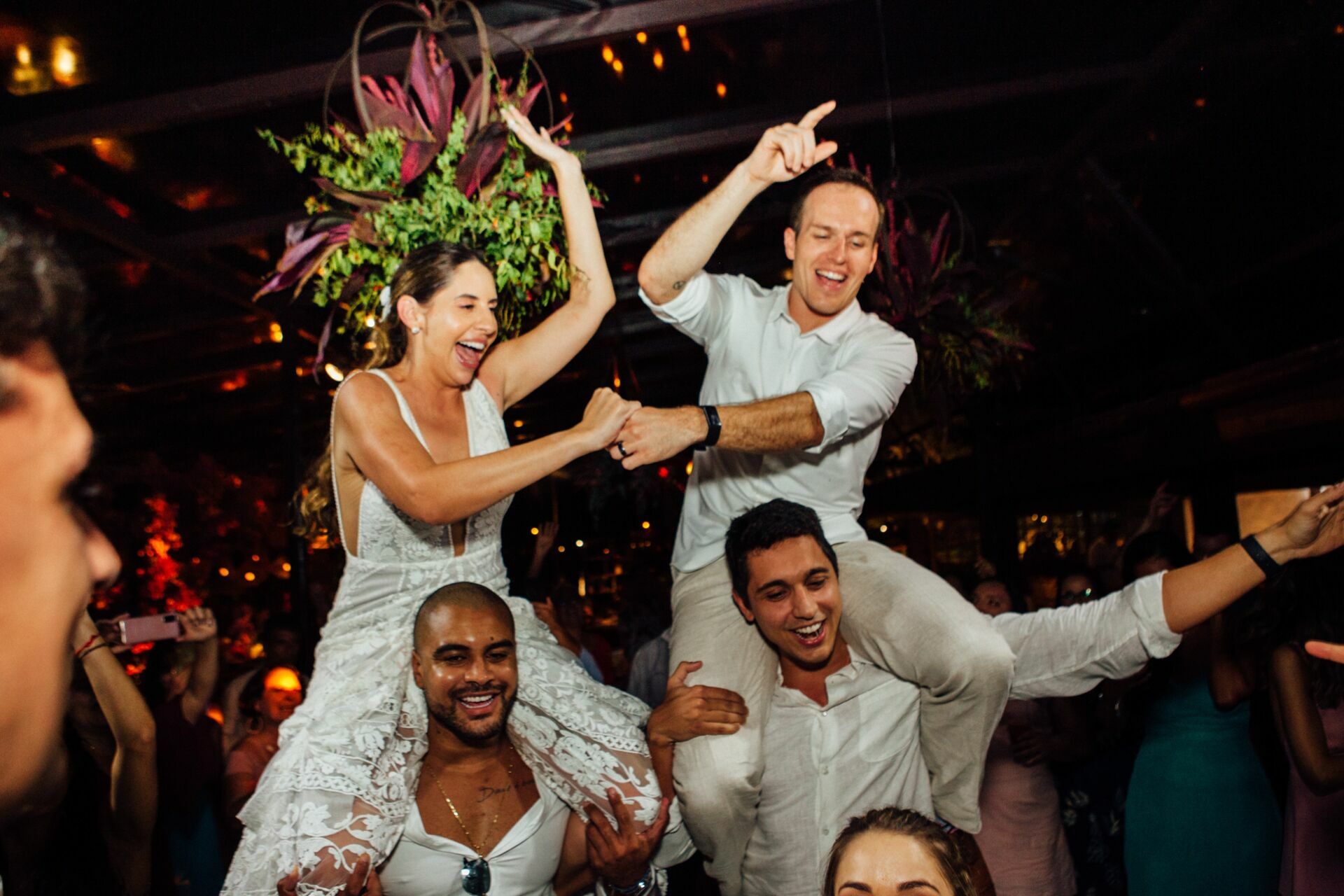 Foto Casamento Isadora e Adam - Igreja de Sant' Ana -Iate Clube  Búzios - RJ - Imagem 356