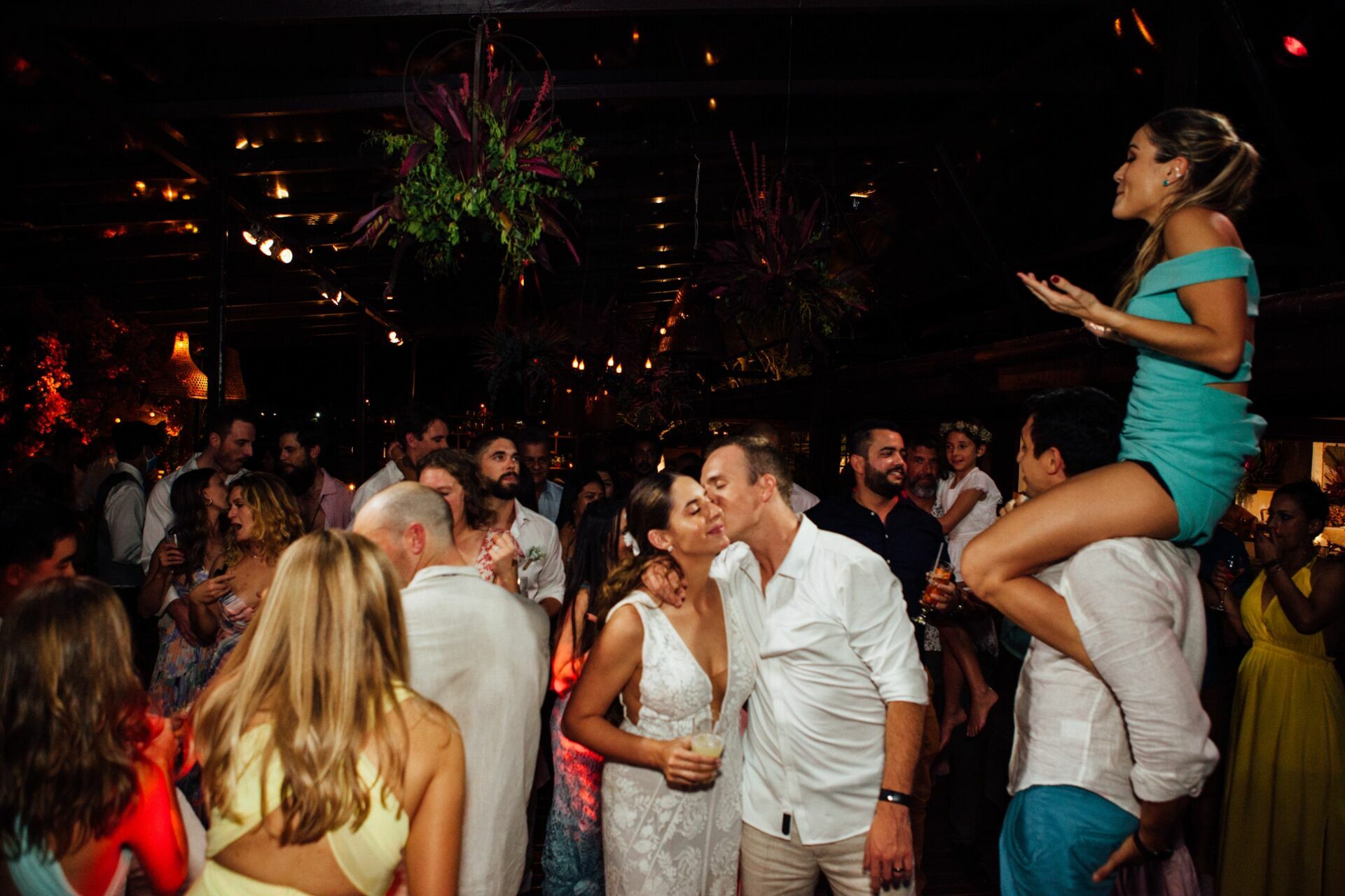 Foto Casamento Isadora e Adam - Igreja de Sant' Ana -Iate Clube  Búzios - RJ - Imagem 363