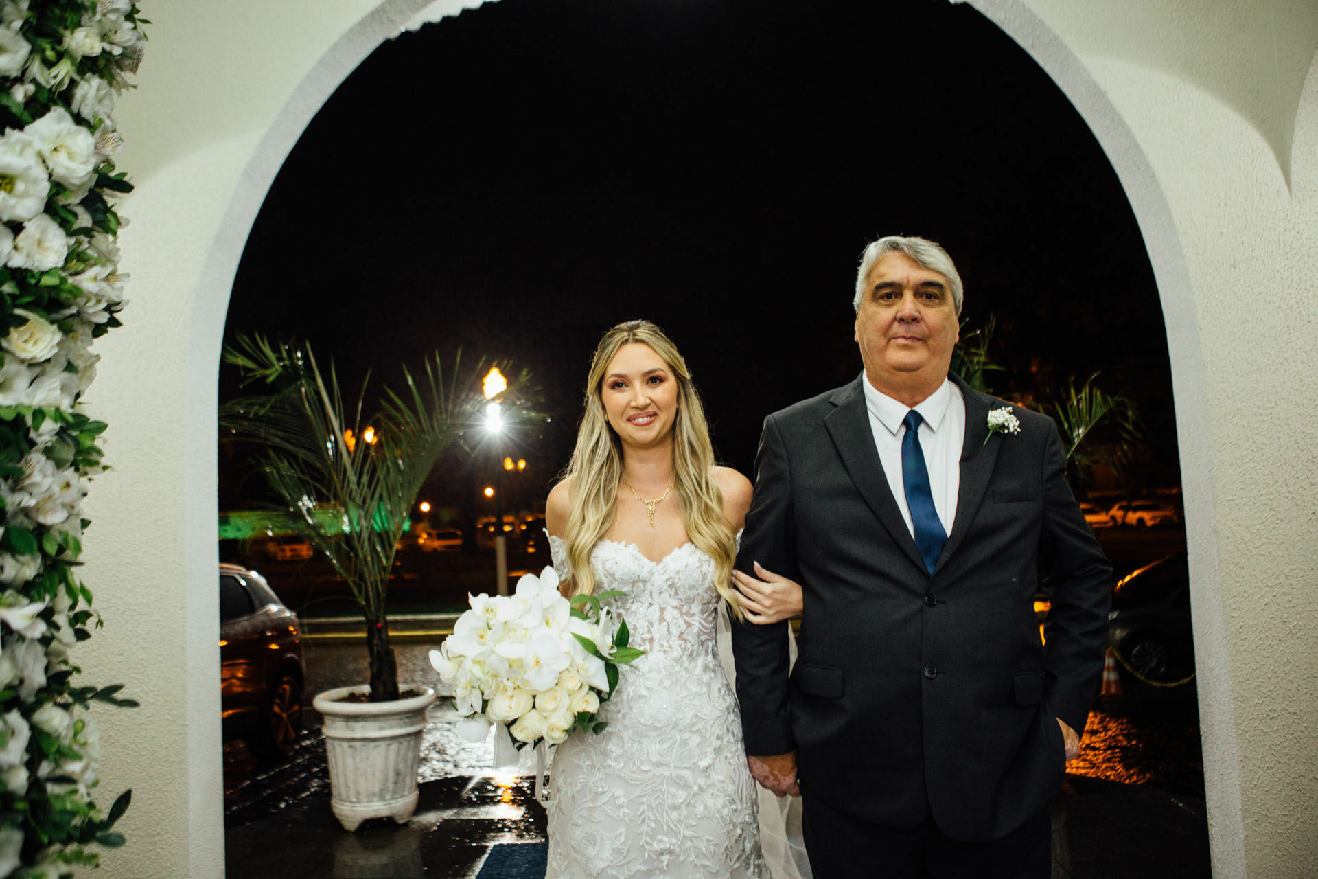 Foto Casamento Raissa e Eduardo - Capelania Militar e La Belle Maison - Resende RJ Foto Casamento Raissa e Eduardo - Capelania Militar e La Belle Maison - Resende RJ - Imagem 51