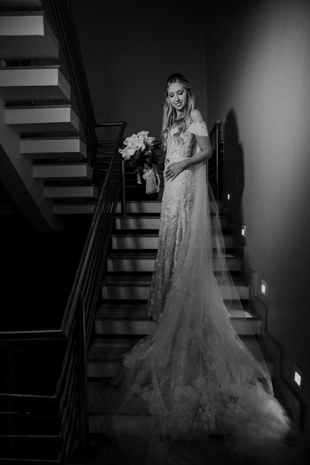 Foto Casamento Raissa e Eduardo - Capelania Militar e La Belle Maison - Resende RJ Foto Casamento Raissa e Eduardo - Capelania Militar e La Belle Maison - Resende RJ - Imagem 37