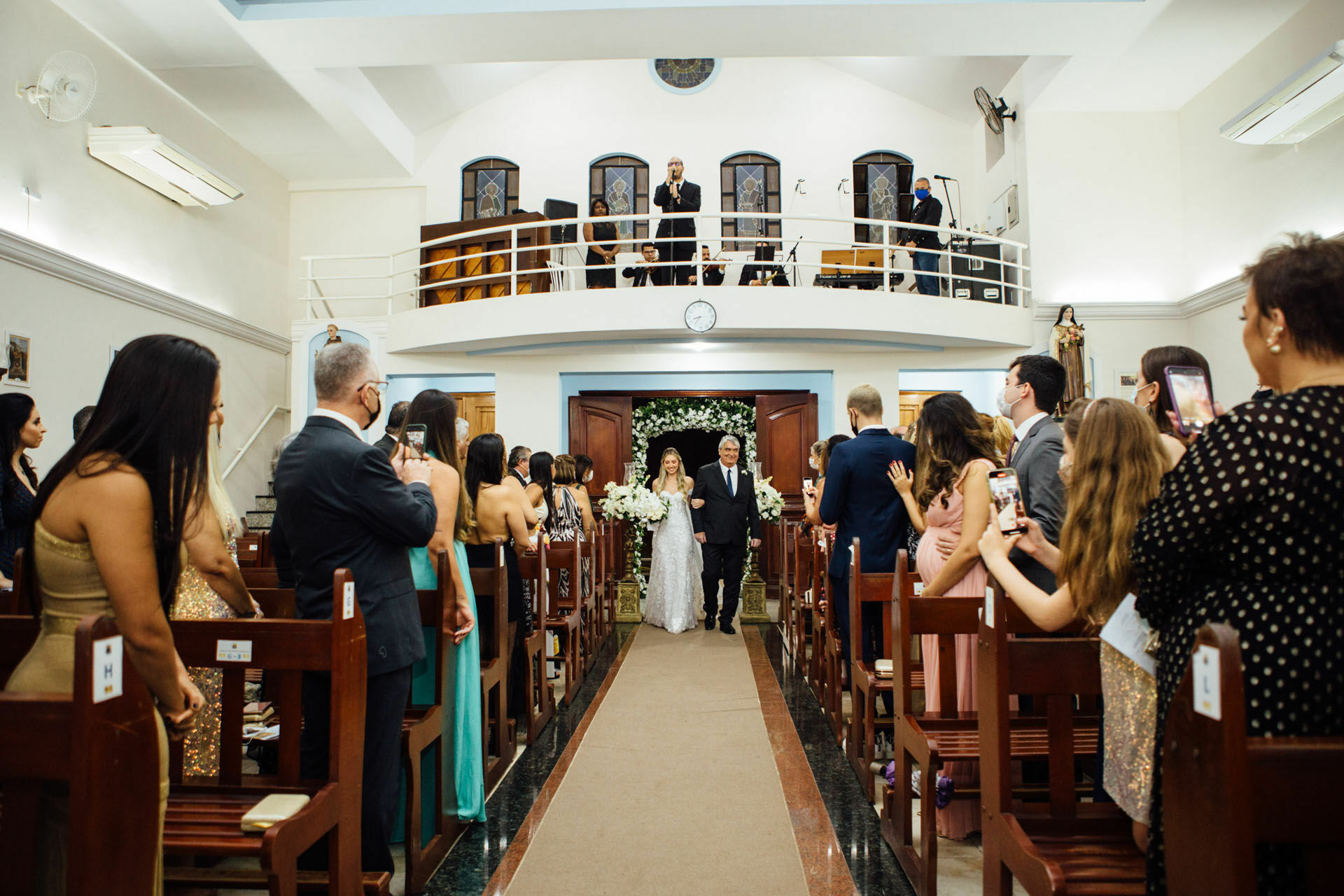 Foto Casamento Raissa e Eduardo - Capelania Militar e La Belle Maison - Resende RJ Foto Casamento Raissa e Eduardo - Capelania Militar e La Belle Maison - Resende RJ - Imagem 53