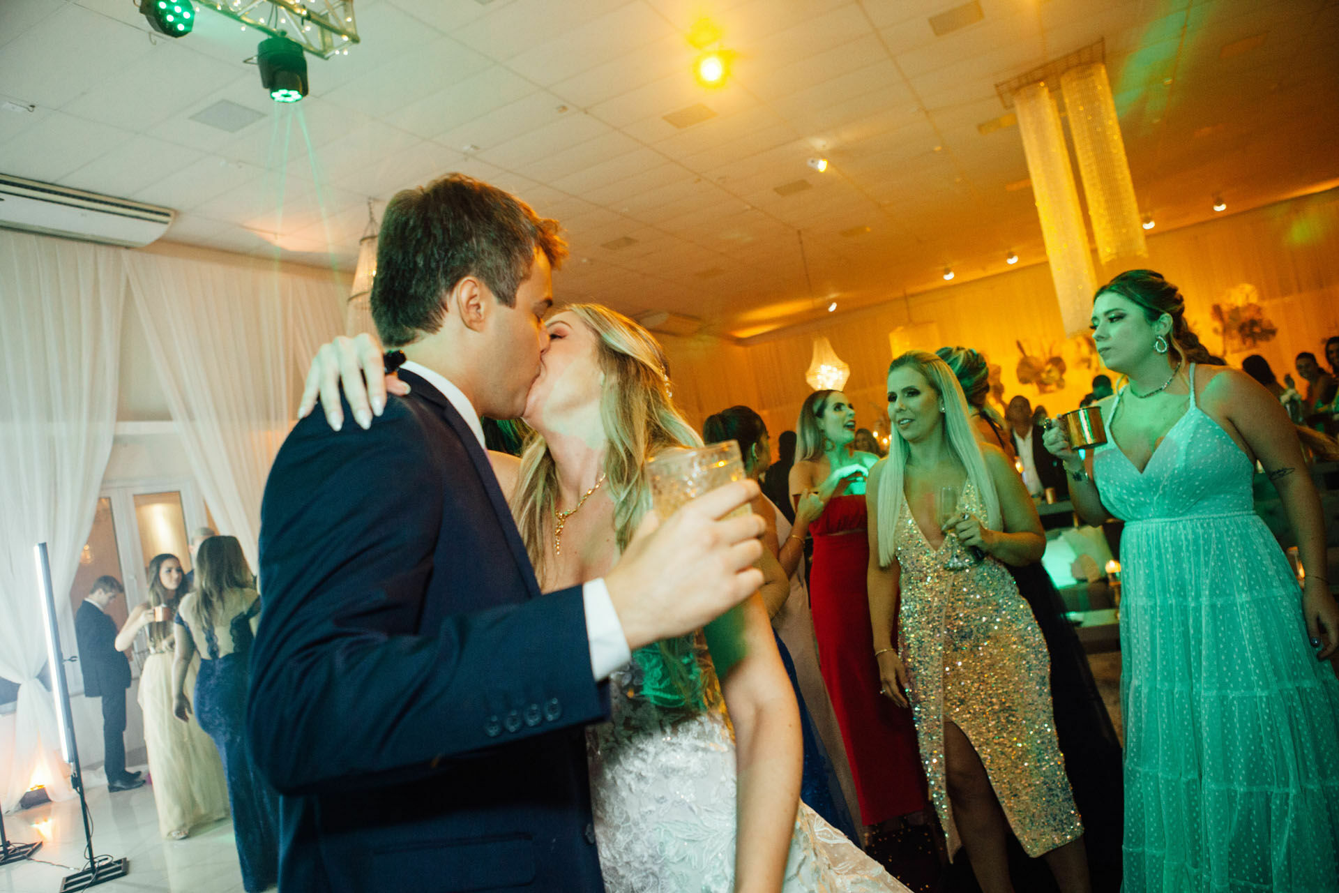 Foto Casamento Raissa e Eduardo - Capelania Militar e La Belle Maison - Resende RJ Foto Casamento Raissa e Eduardo - Capelania Militar e La Belle Maison - Resende RJ - Imagem 222