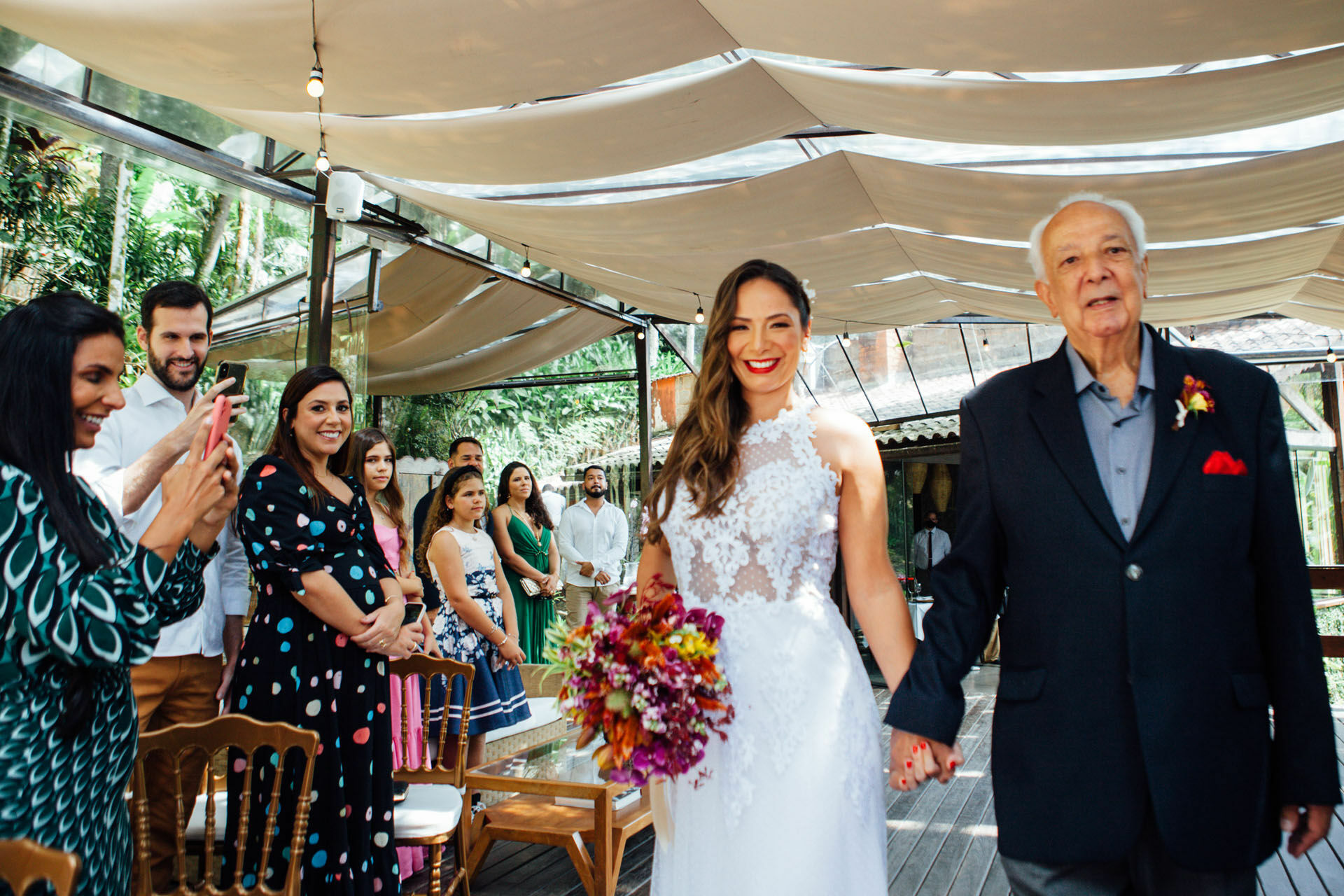 Foto Casamento Sophia e Bernardo - Paroquia Santa Terezinha -Resende E Restaurante Jardim Secreto - Penedo - RJ Foto Casamento Sophia e Bernardo - Paroquia Santa Terezinha -Resende E Restaurante Jardim Secreto - Penedo - RJ - Imagem 90