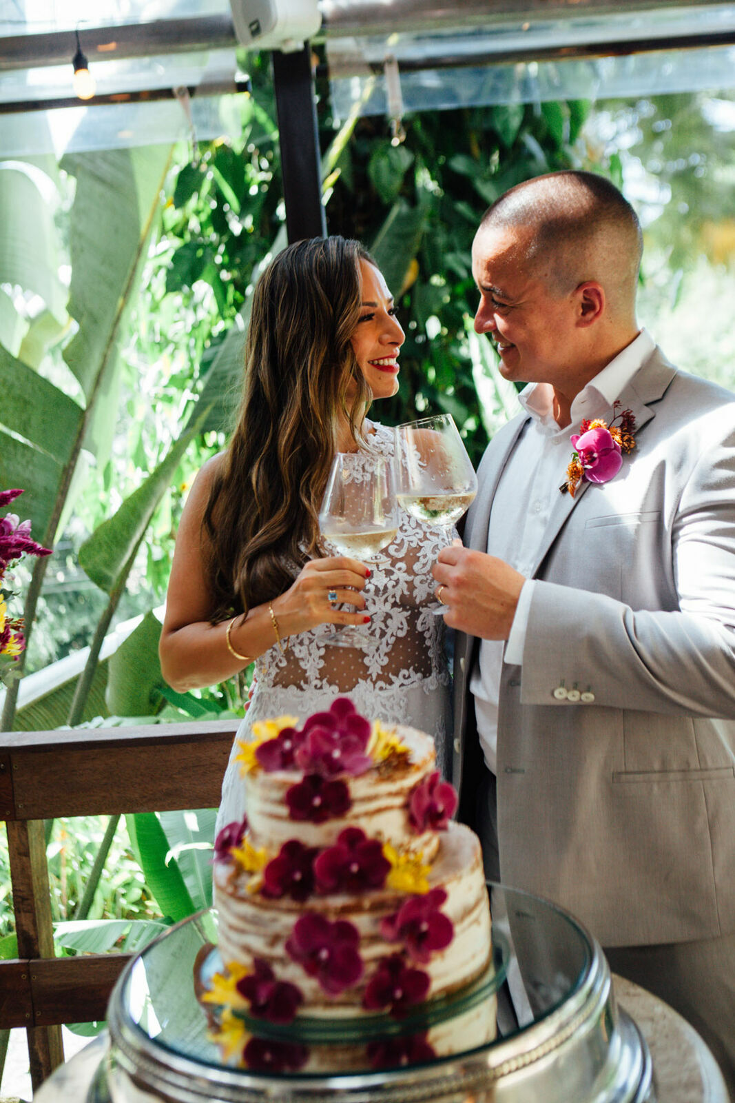 Foto Casamento Sophia e Bernardo - Paroquia Santa Terezinha -Resende E Restaurante Jardim Secreto - Penedo - RJ Foto Casamento Sophia e Bernardo - Paroquia Santa Terezinha -Resende E Restaurante Jardim Secreto - Penedo - RJ - Imagem 170