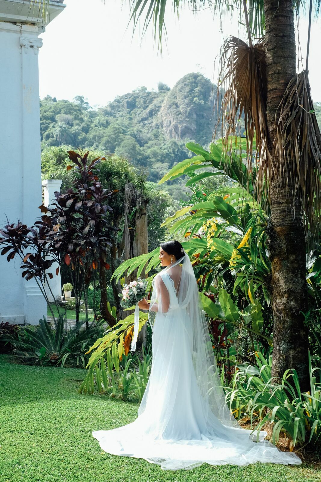 Foto Casamento Victoria e Thalles - Capelania e Casarão Penedo - Penedo RJ - Imagem 66