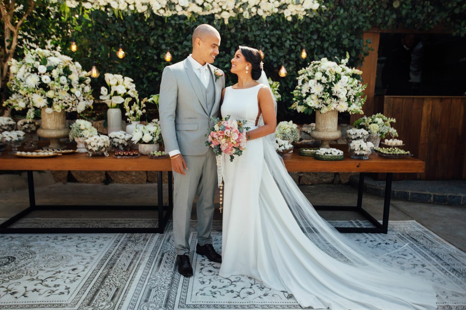 Foto Casamento Victoria e Thalles - Capelania e Casarão Penedo - Penedo RJ - Imagem 171