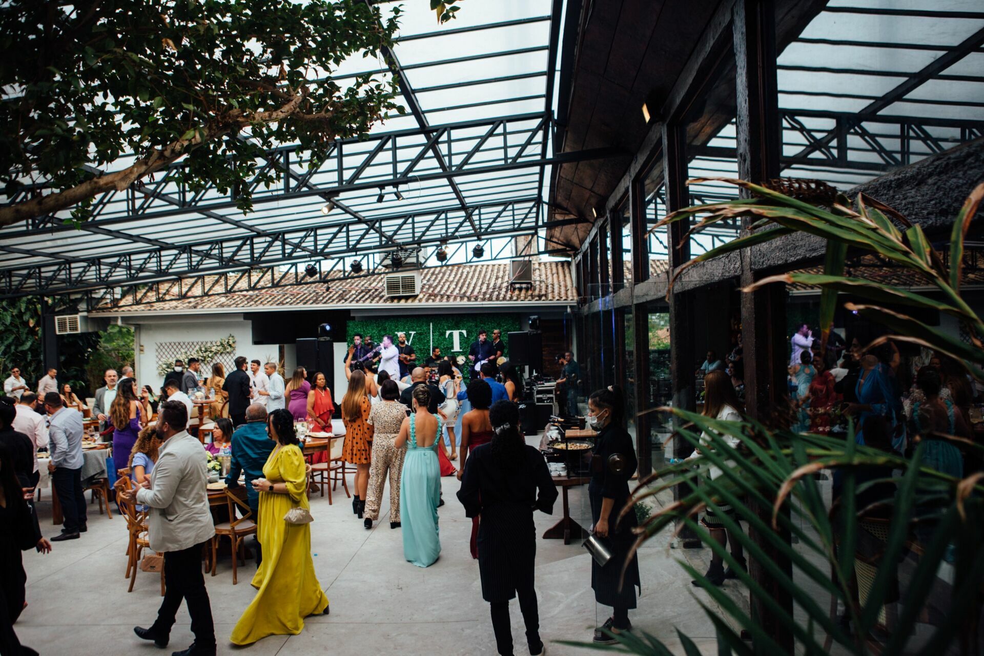 Foto Casamento Victoria e Thalles - Capelania e Casarão Penedo - Penedo RJ - Imagem 299