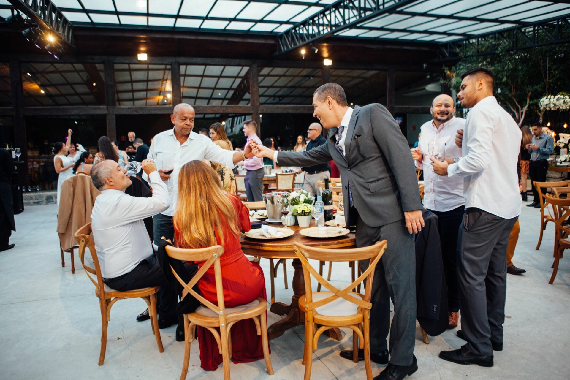 Foto Casamento Victoria e Thalles - Capelania e Casarão Penedo - Penedo RJ - Imagem 342