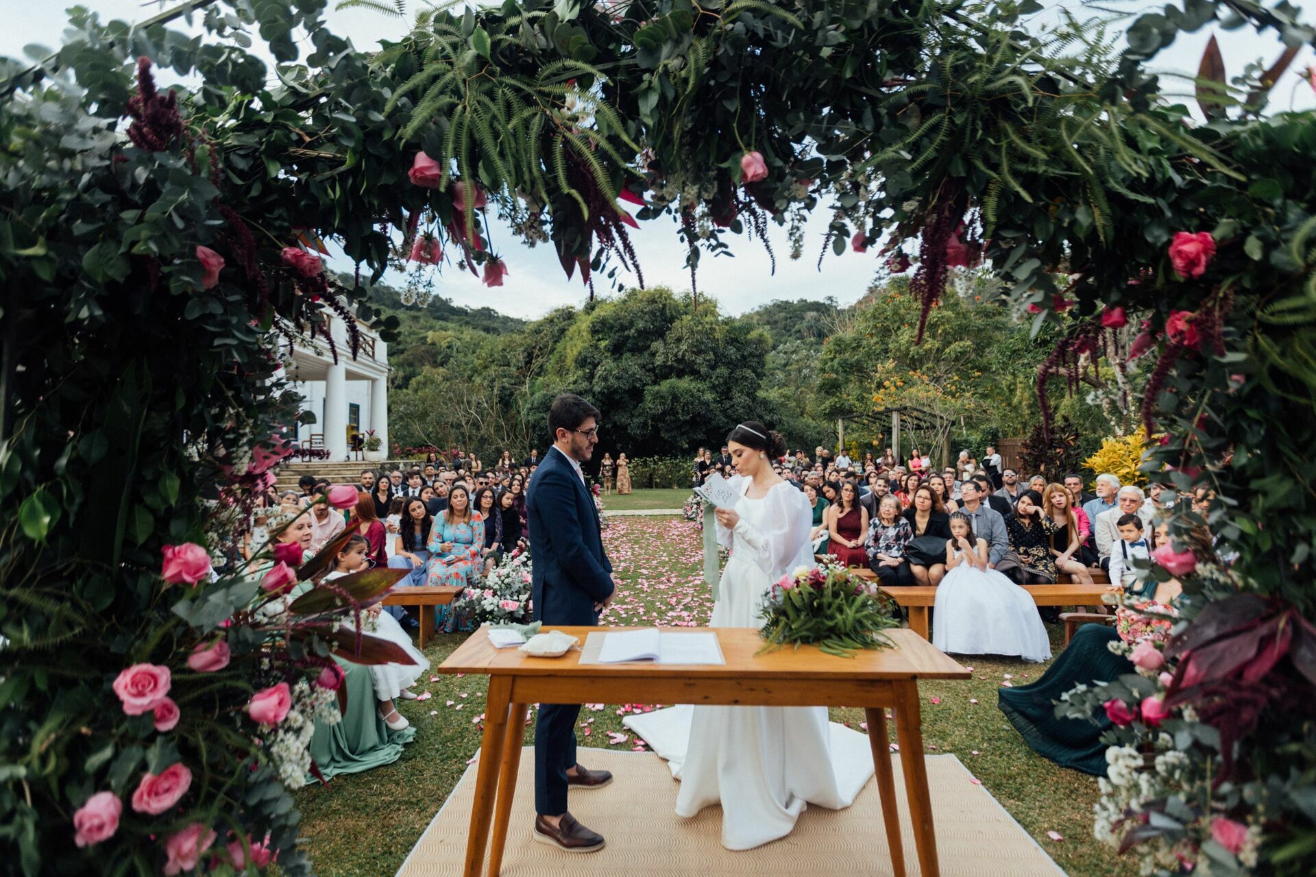 Foto Casamento Caroline e Zé Guilherme - Casarão Penedo - Penedo RJ - Imagem 121