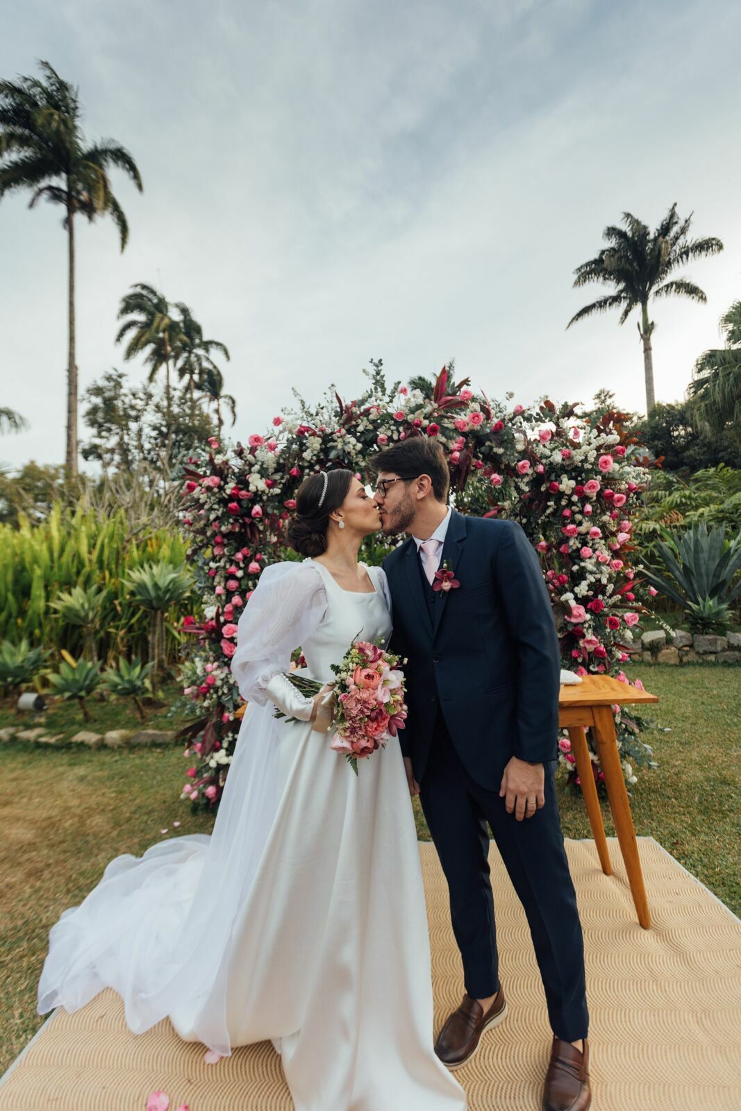 Foto Casamento Caroline e Zé Guilherme - Casarão Penedo - Penedo RJ - Imagem 139