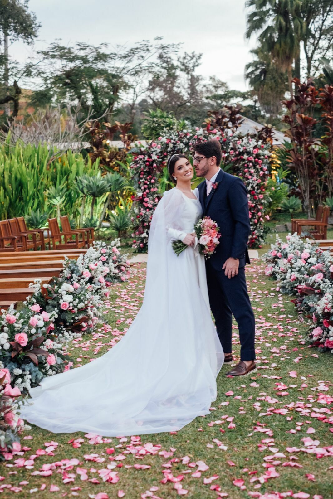 Foto Casamento Caroline e Zé Guilherme - Casarão Penedo - Penedo RJ - Imagem 168