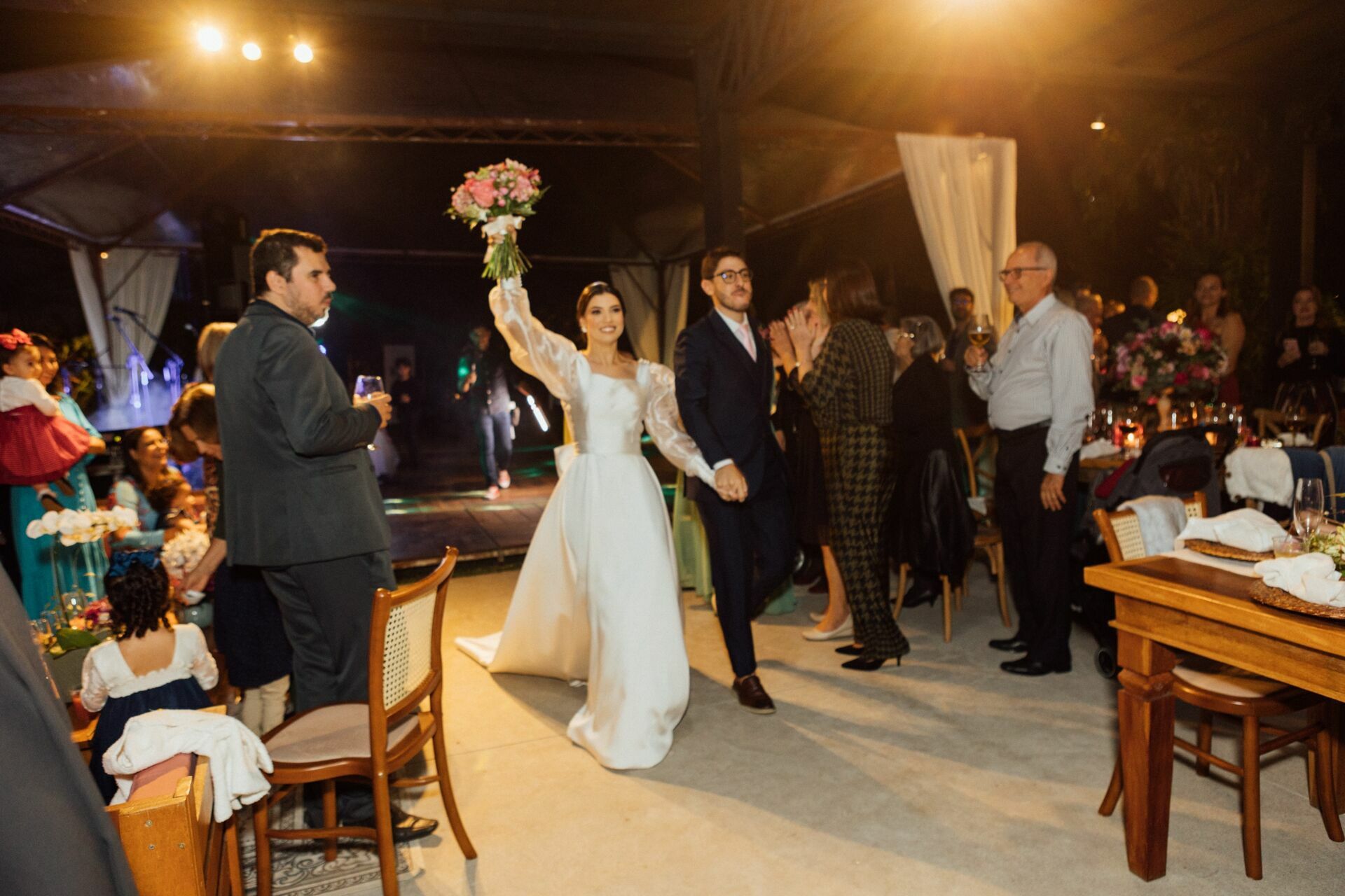 Foto Casamento Caroline e Zé Guilherme - Casarão Penedo - Penedo RJ - Imagem 177