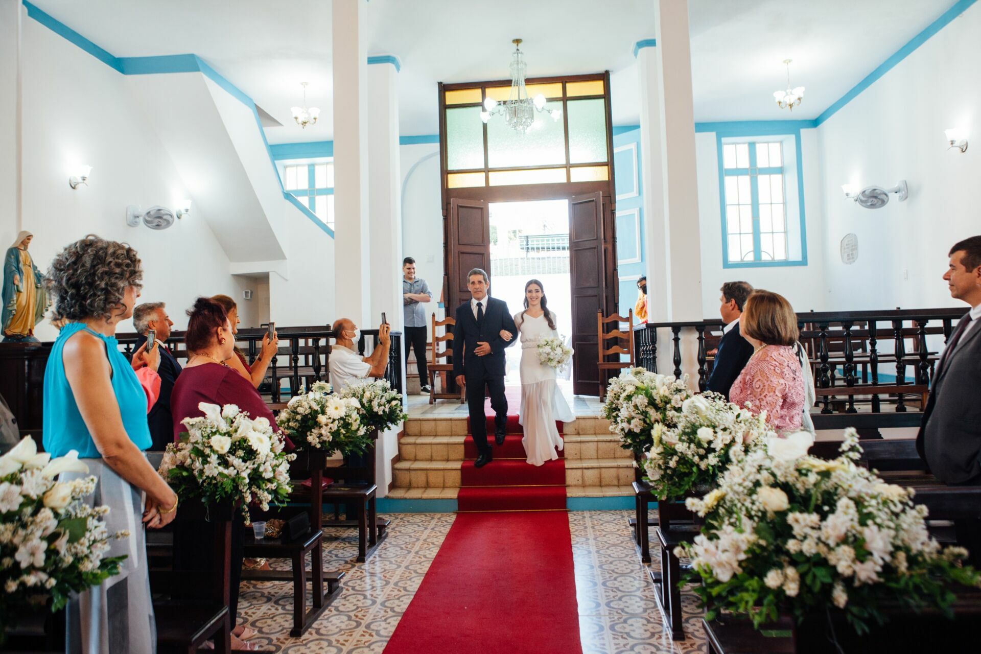 Foto Marina e Caio - Igeja N.S.Neves  e restaurante Teréze - Santa Teresa - Rio de Janeiro - Imagem 79