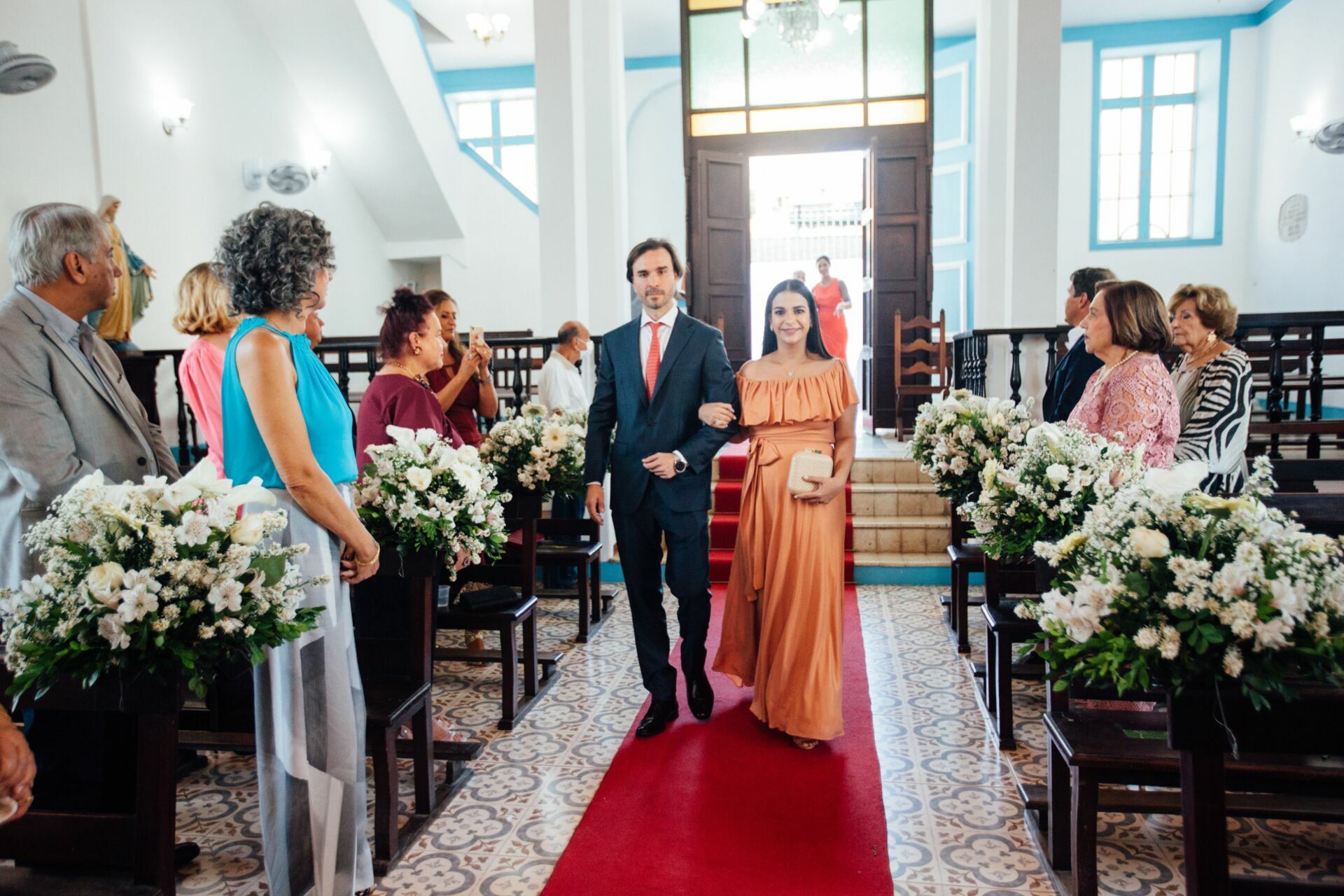 Foto Marina e Caio - Igeja N.S.Neves  e restaurante Teréze - Santa Teresa - Rio de Janeiro - Imagem 71